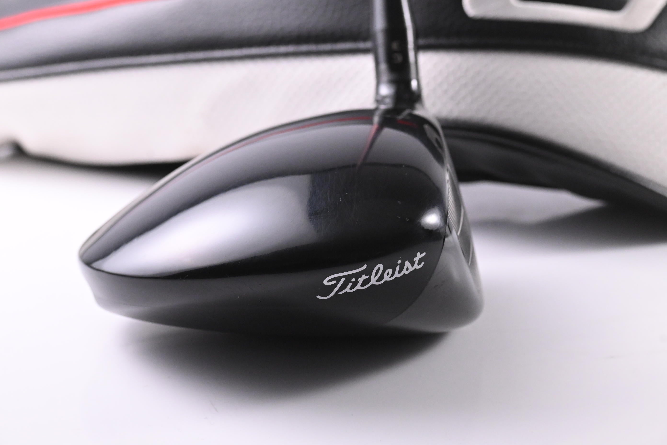 Titleist GT2 Driver / 10 Degree / Regular Flex Project X Denali Red 50 Shaft