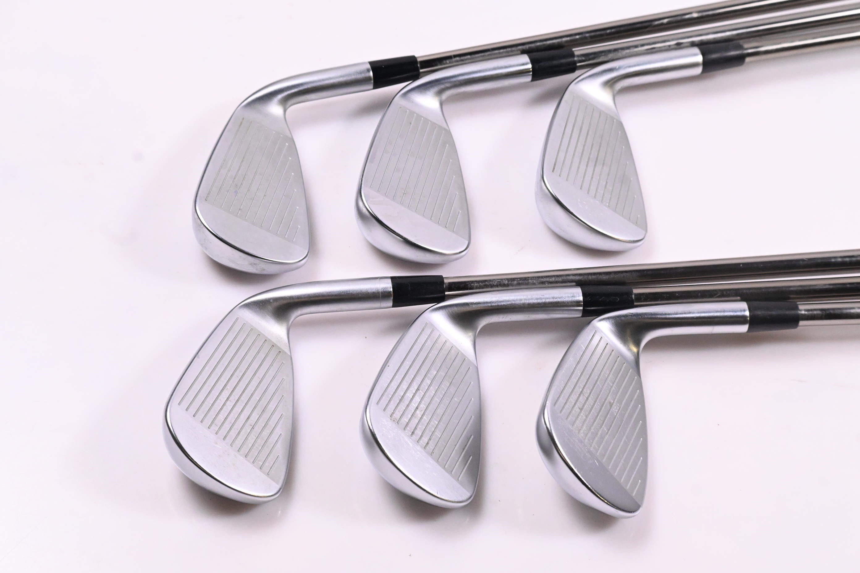 Left Hand Mizuno JPX 923 Hot Metal Irons / 5-PW / Regular Flex UST Recoil ESX460