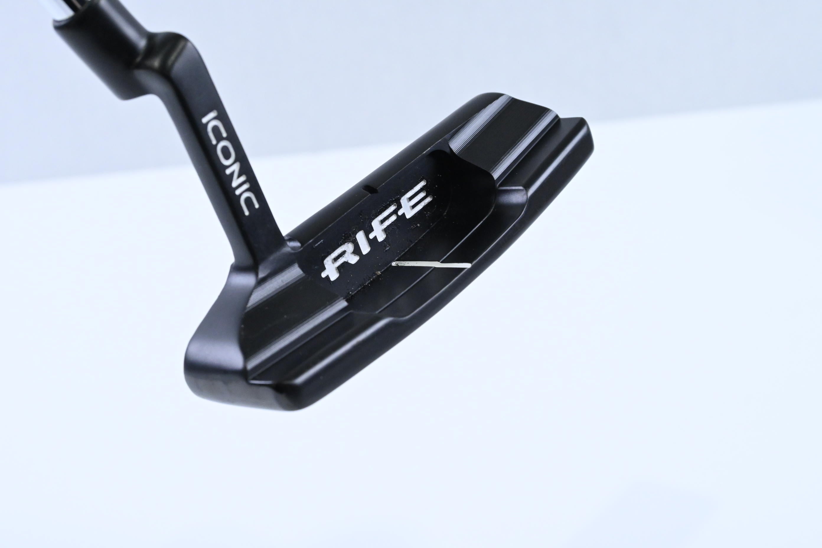 Rife Iconic One Putter / 34 Inch