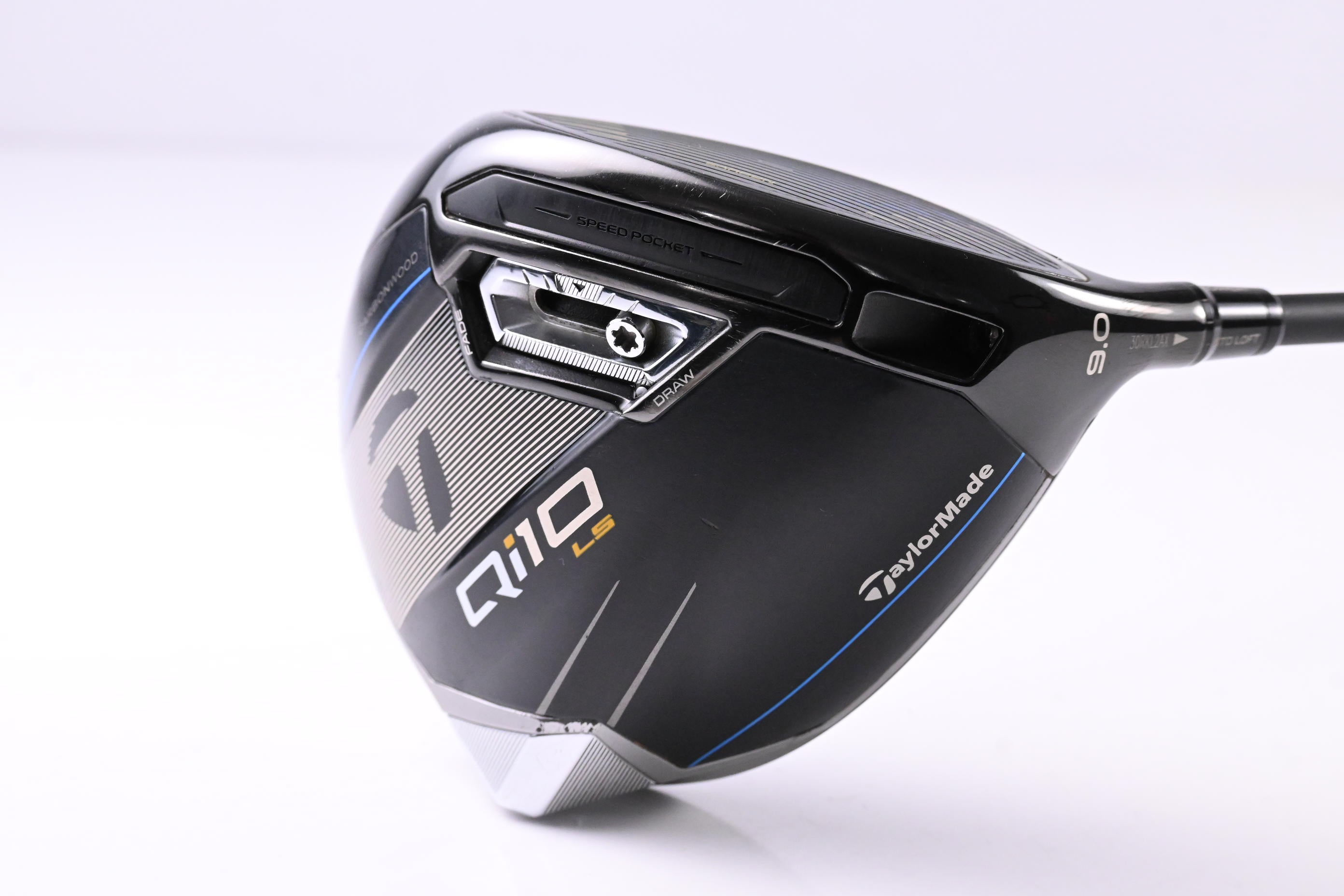 Taylormade Qi10 LS Driver / 9 Degree / Stiff Flex Kai'li White Dark Wave 60