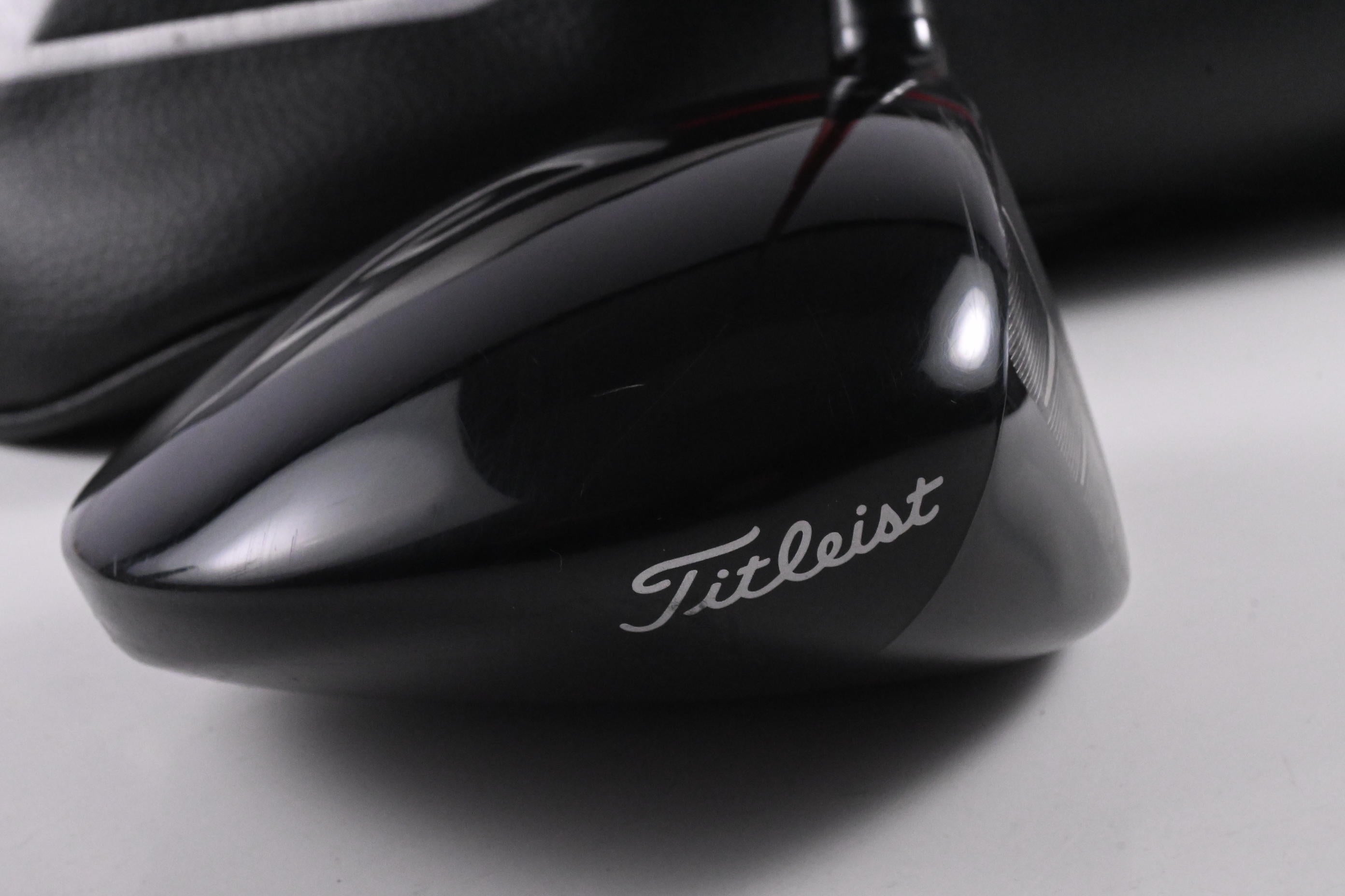 Titleist GT2 Driver / 10 Degree / Stiff Flex Project X Denali Red 50 Shaft