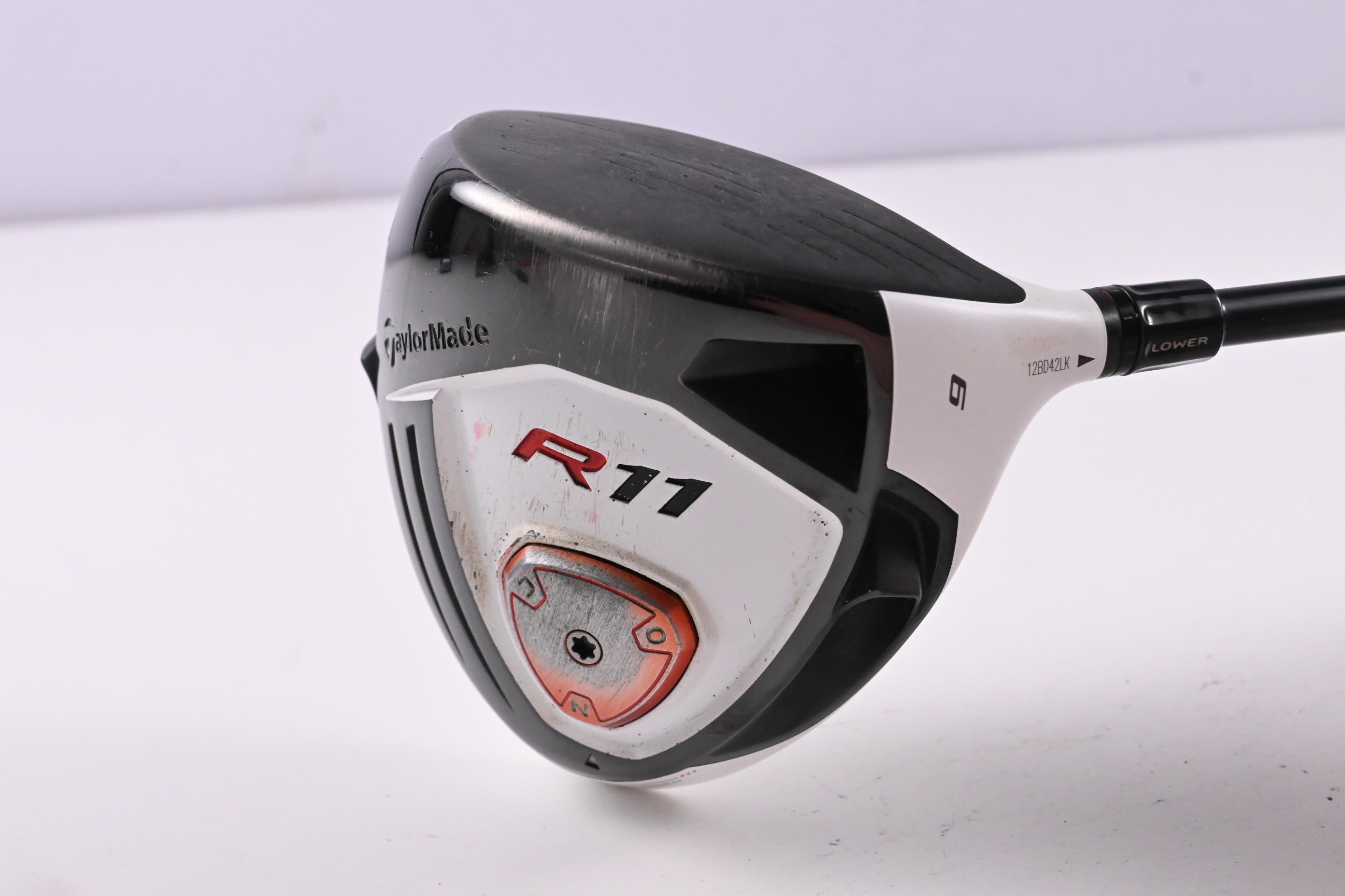 Taylormade R11 Driver / 9 Degree / Stiff Flex Fujikura Blur 60 Shaft