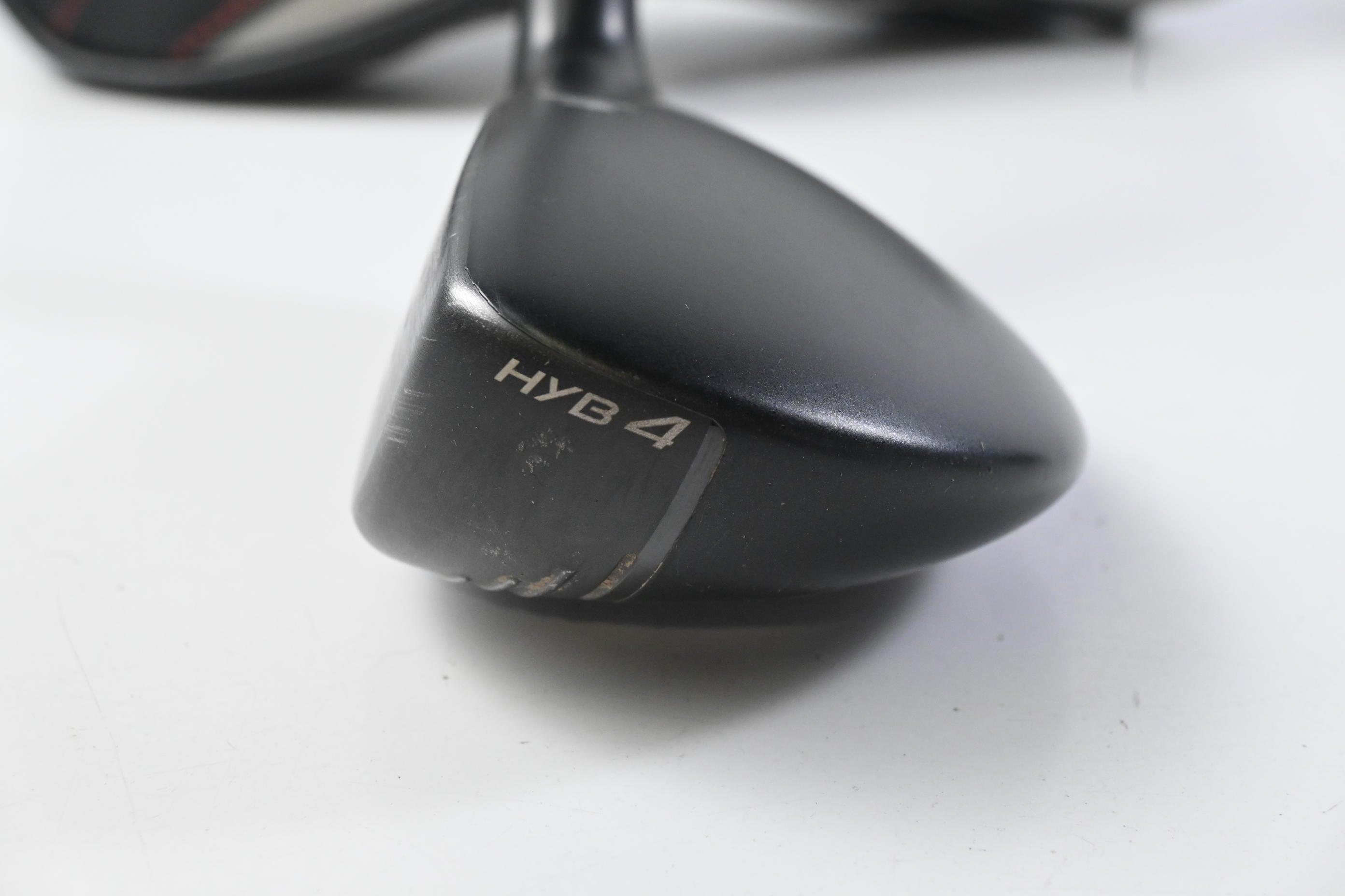 Left Hand Cobra King F9 #4 Hybrid / 21 Degree / Regular Flex Atmos Black 7