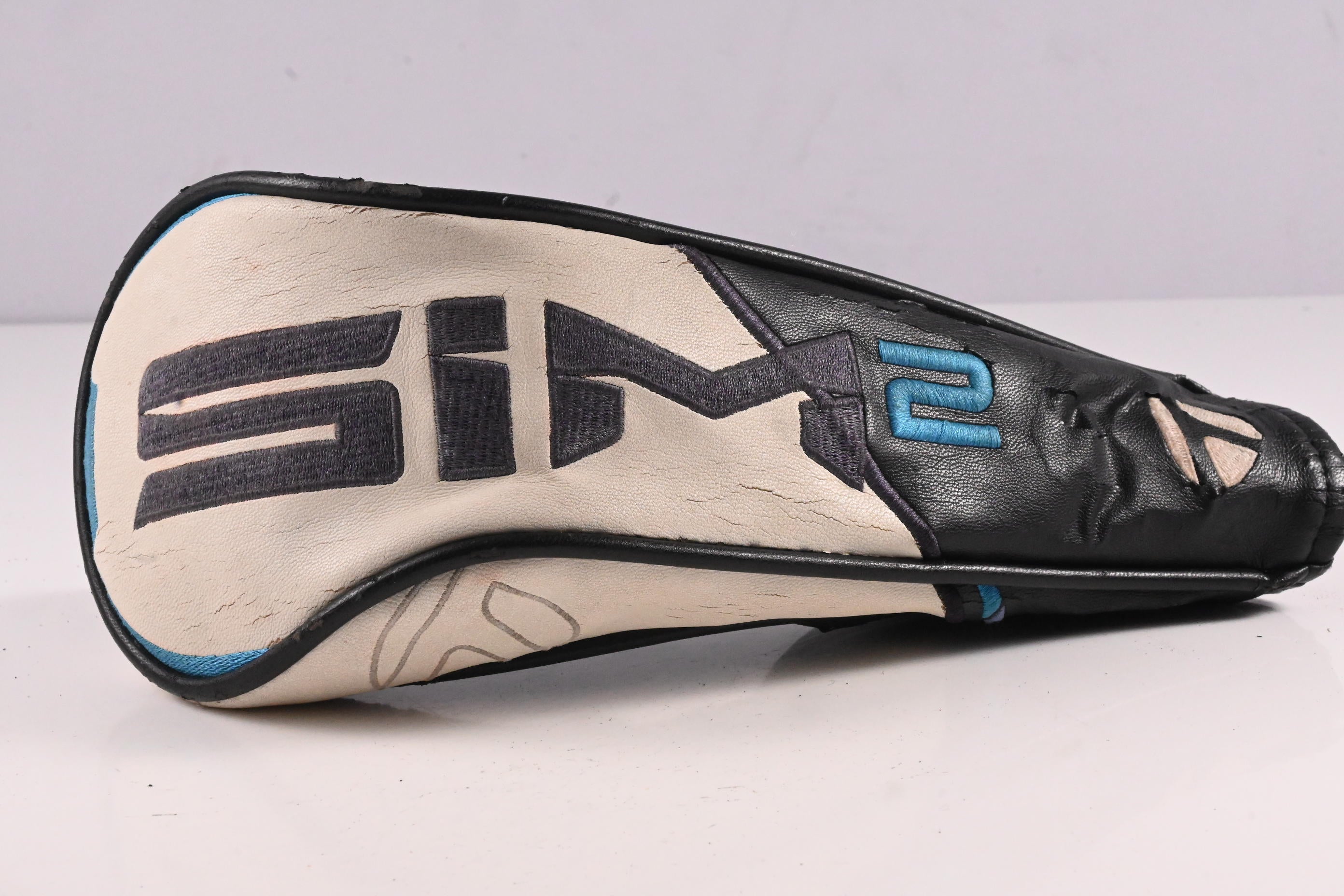 Taylormade SIM2 Ti #3 Wood / 15 Degree / Stiff Flex Tensei AV Raw Blue 65 Shaft
