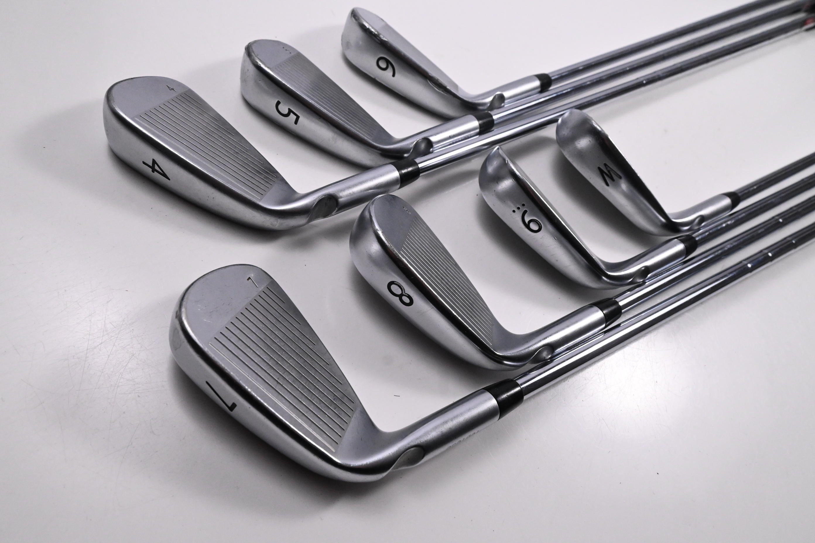 Ping i25 Irons / 4-PW / Regular Flex Ping CFS Shafts