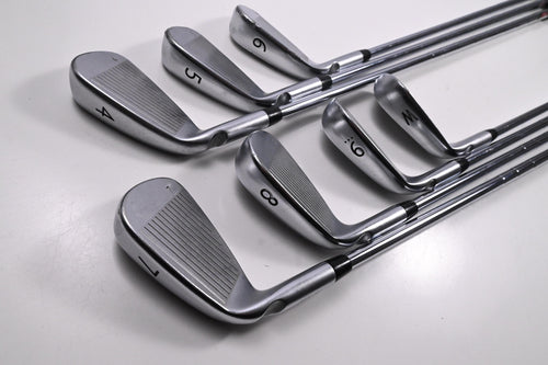Ping i25 Irons / 4-PW / Regular Flex Ping CFS Shafts