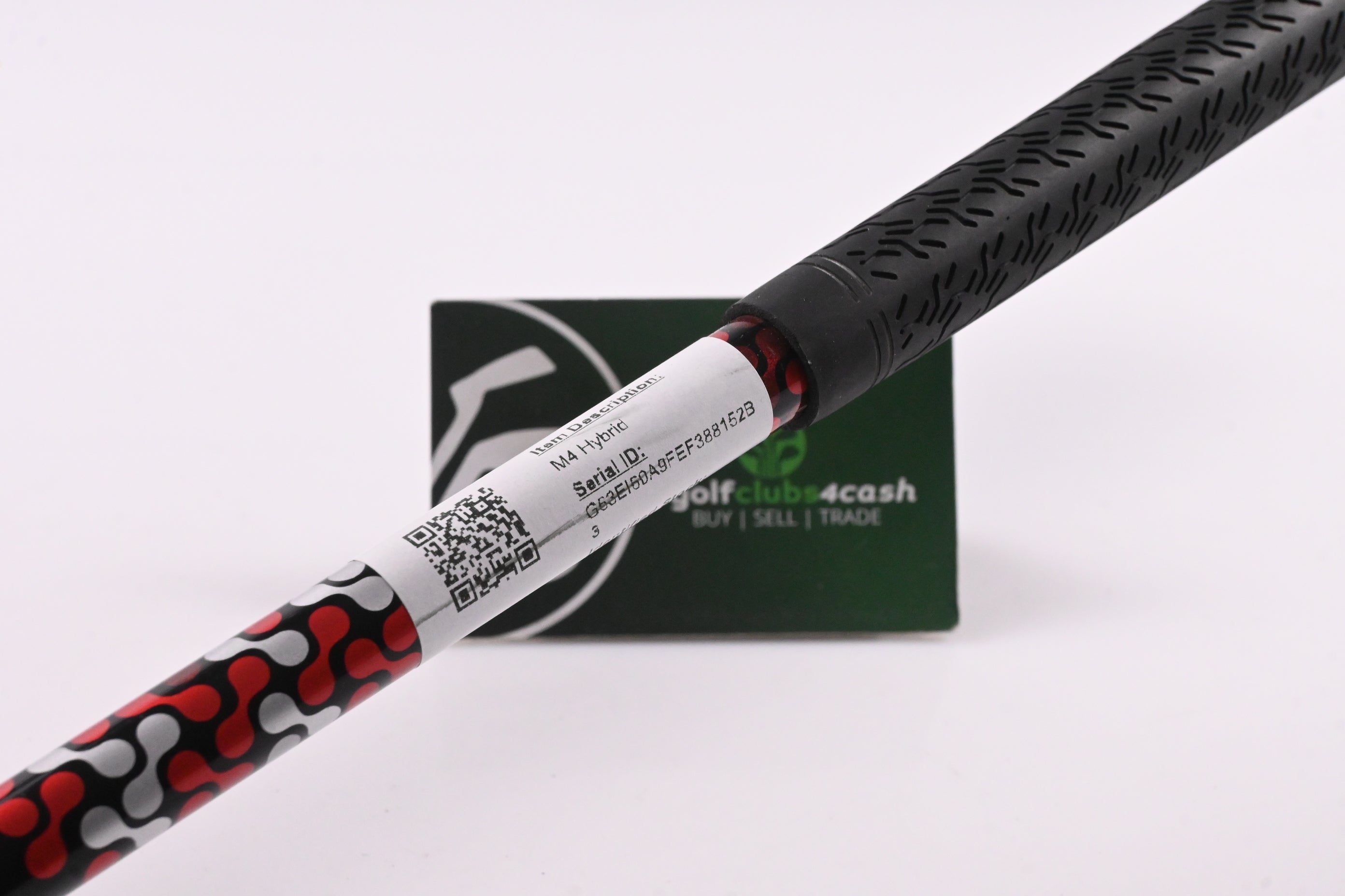 Taylormade M4 #4 Hybrid / 22 Degree / Regular Flex Fujikura Atmos Red 6