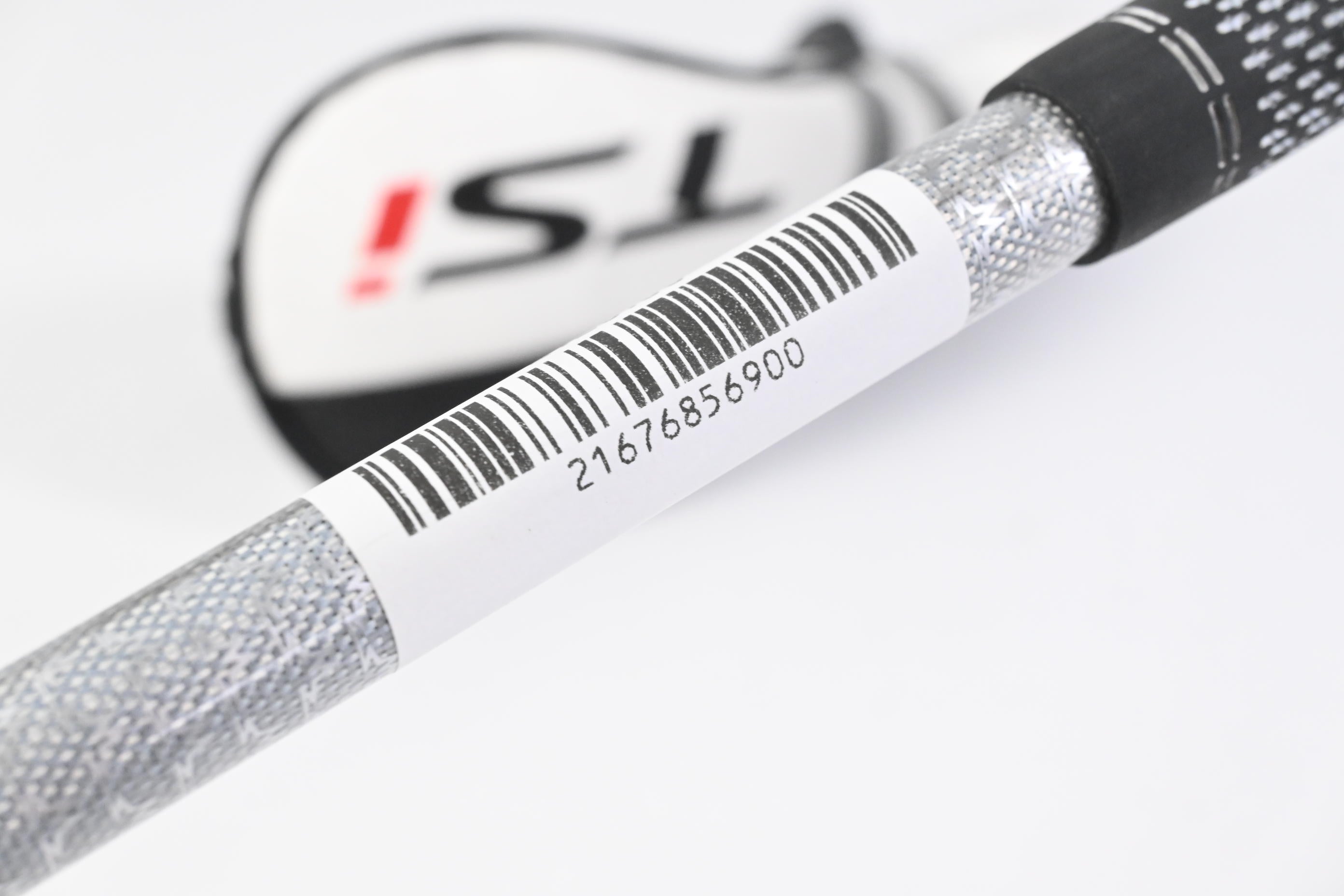 Titleist TSi2 #3 Hybrid / 18 Degree / Stiff Flex Tensei AV RAW White 90 Shaft
