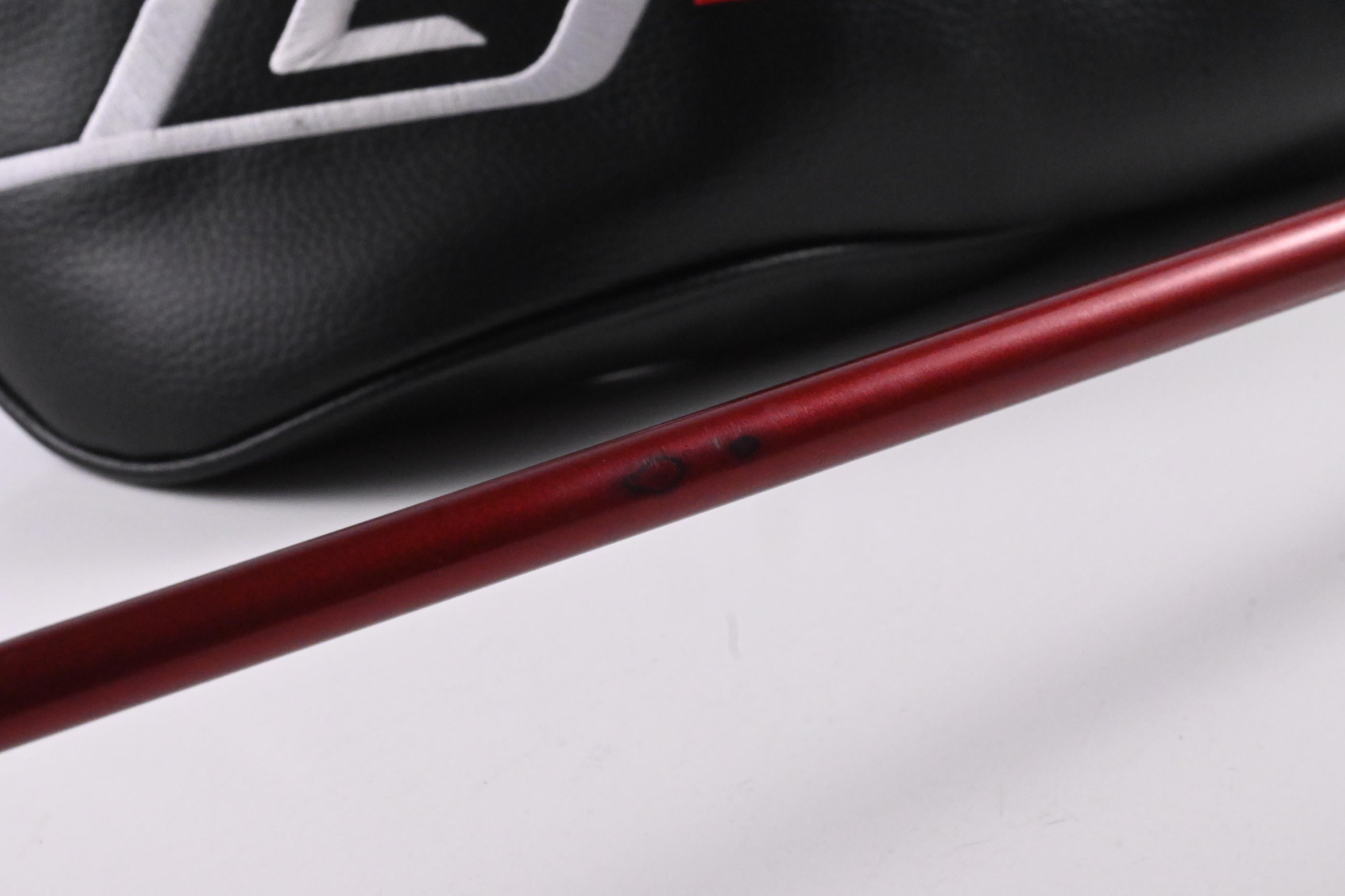 Titleist GT2 Driver / 10 Degree / Stiff Flex Project X Denali Red 50 Shaft