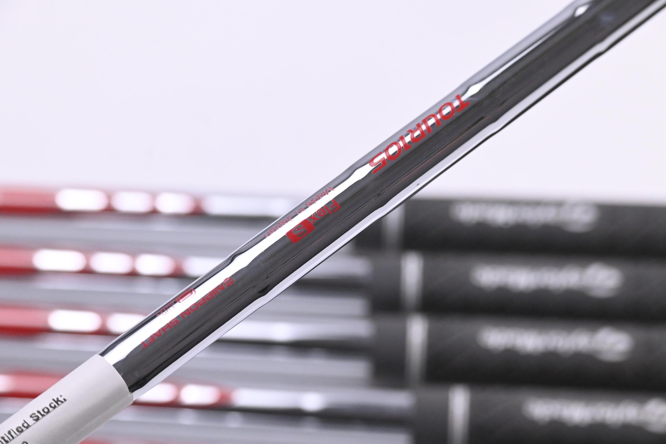 Taylormade P790 2025 Irons / 6-PW+GW / Stiff Flex N.S.Pro Modus³ Tour 105 Shafts