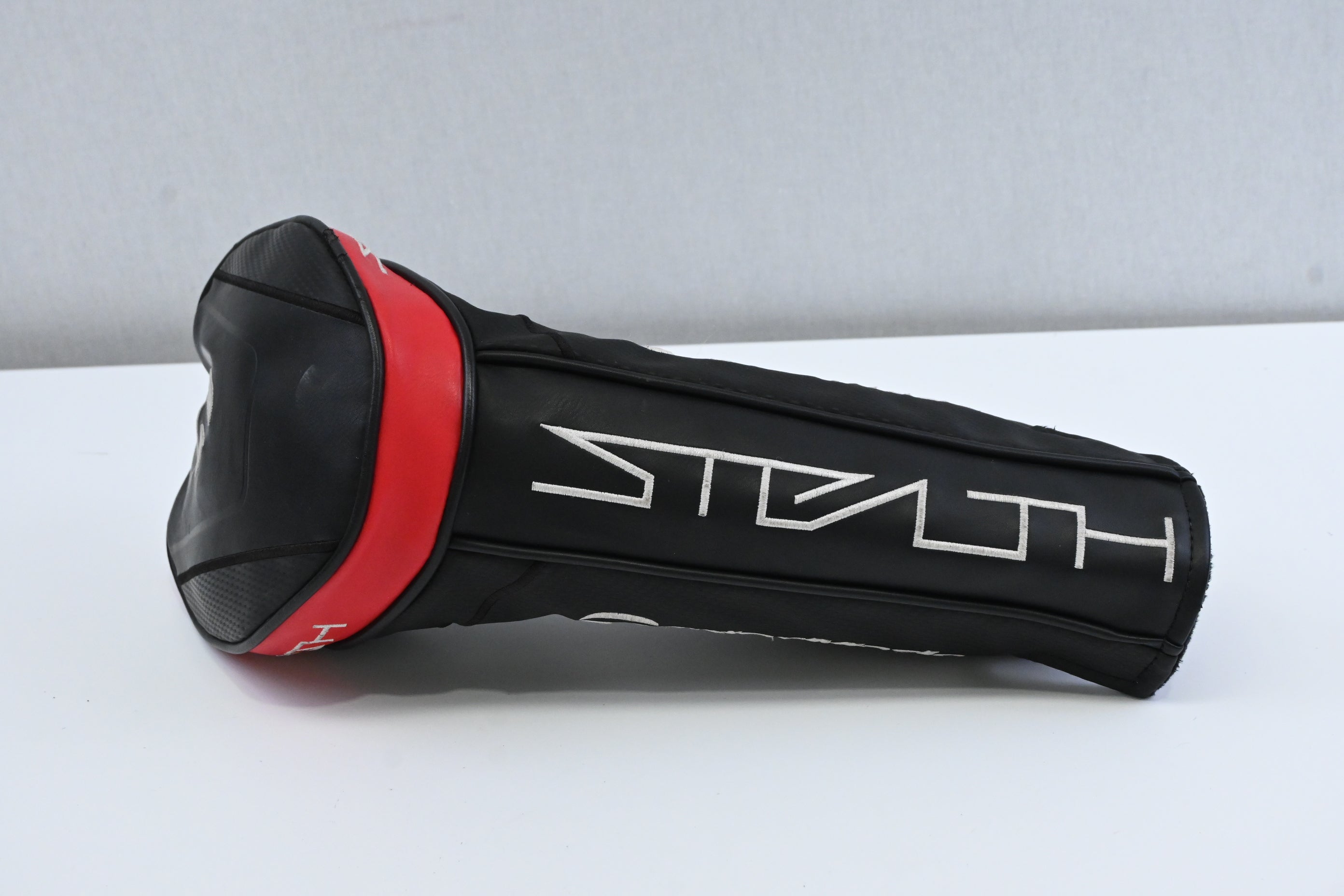 Taylormade Stealth Plus Driver / 9 Degree / Regular Flex Evenflow Riptide CB 50