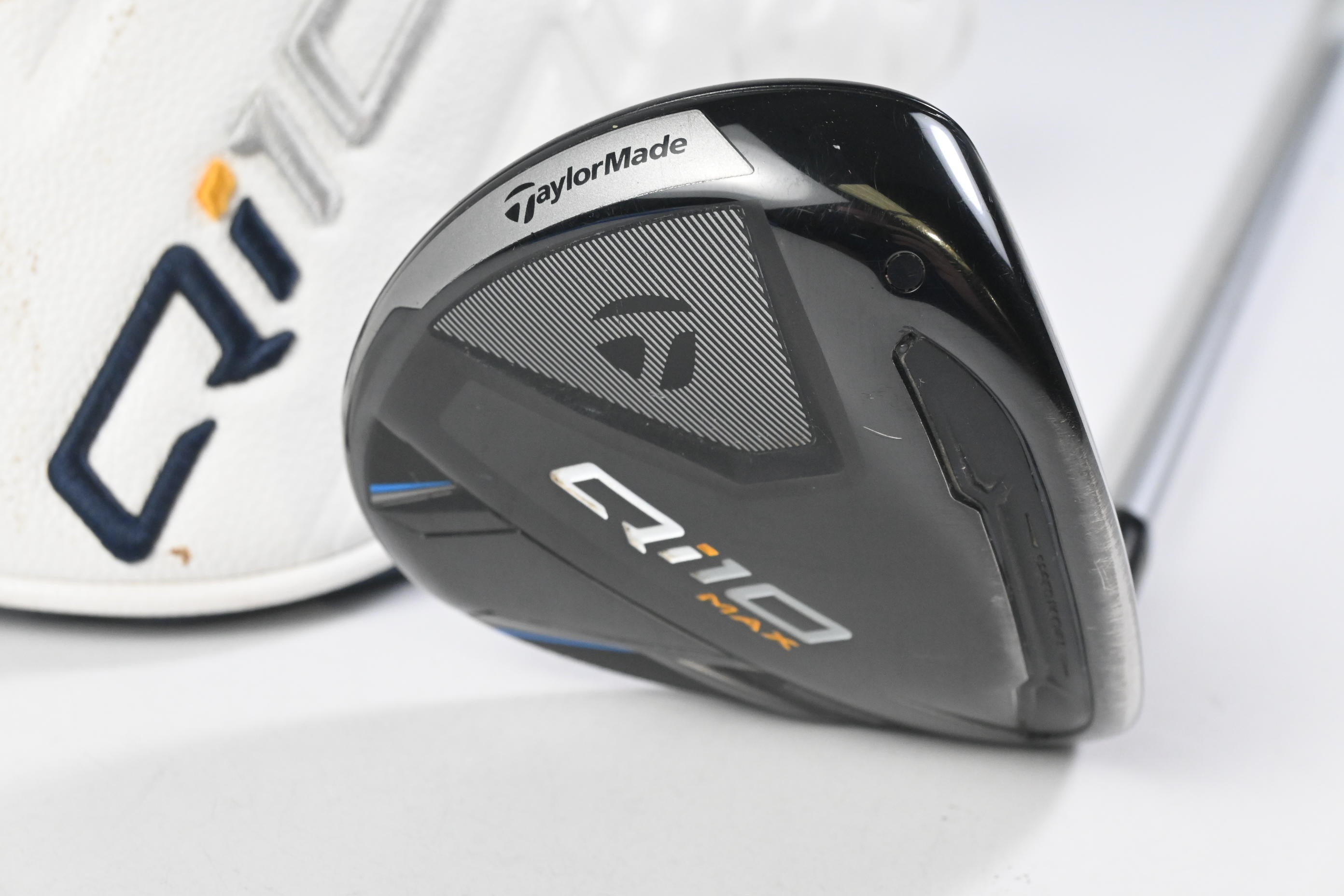 Ladies Taylormade Qi10 Max #5 Wood / 19 Degree / Ladies Flex Fujikura Speeder 40
