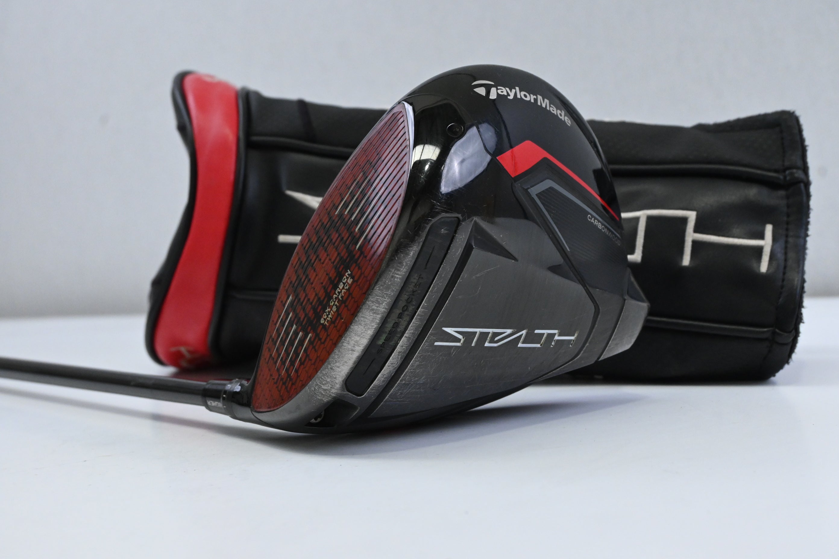 Left Hand Taylormade Stealth Driver / 10.5 Degree / Regular Flex Evenflow 60