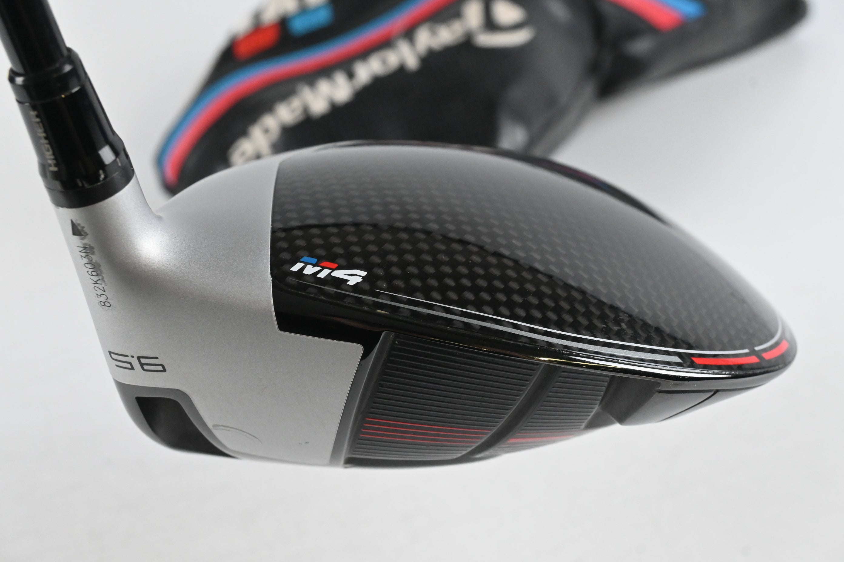 Taylormade M4 Driver / 9.5 Degree / Regular Flex Fujikura Atmos Red 5 Shaft