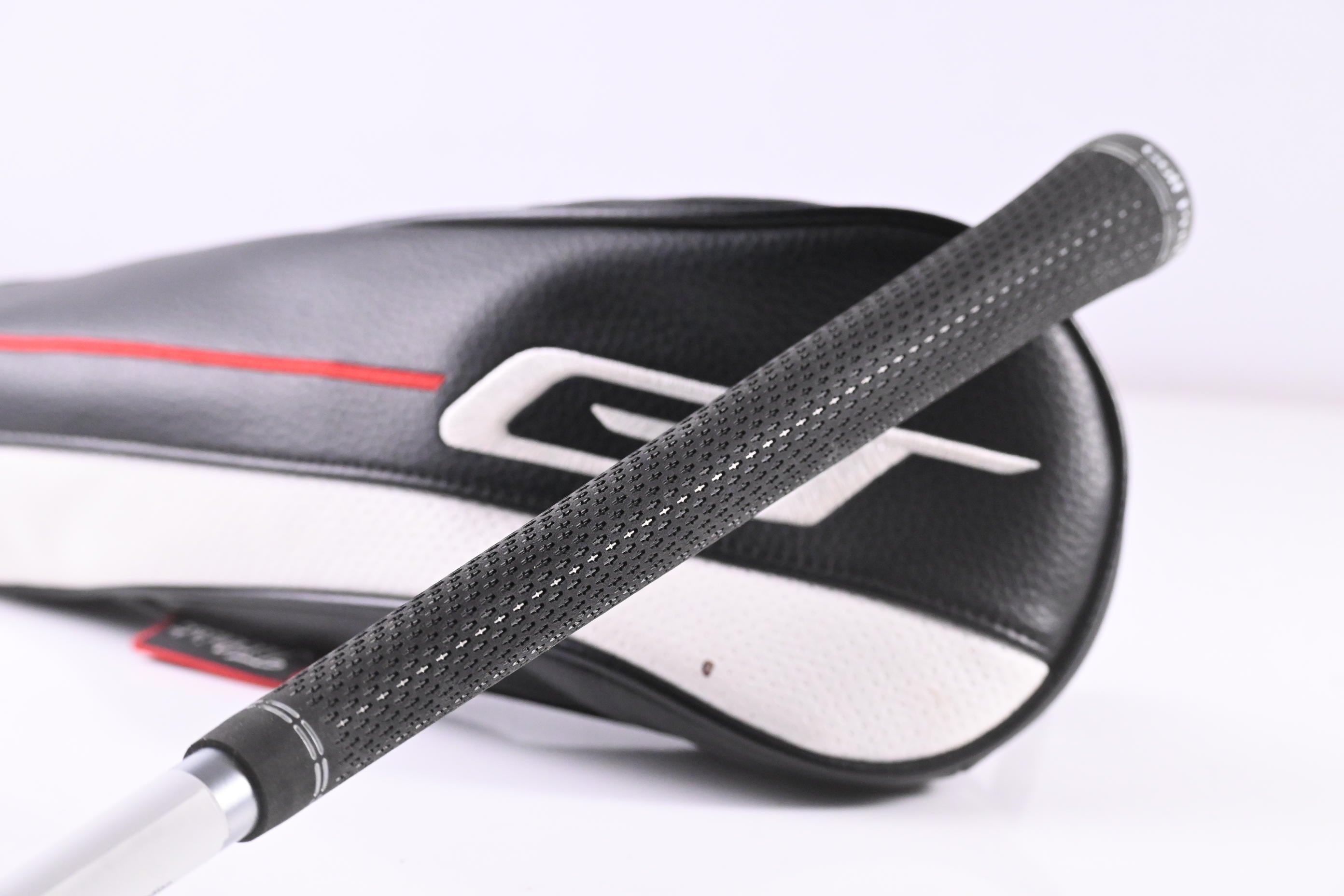 Titleist GT1 #5 Wood / 18 Degree / Regular Flex Fujikura Air Speeder 40 Shaft