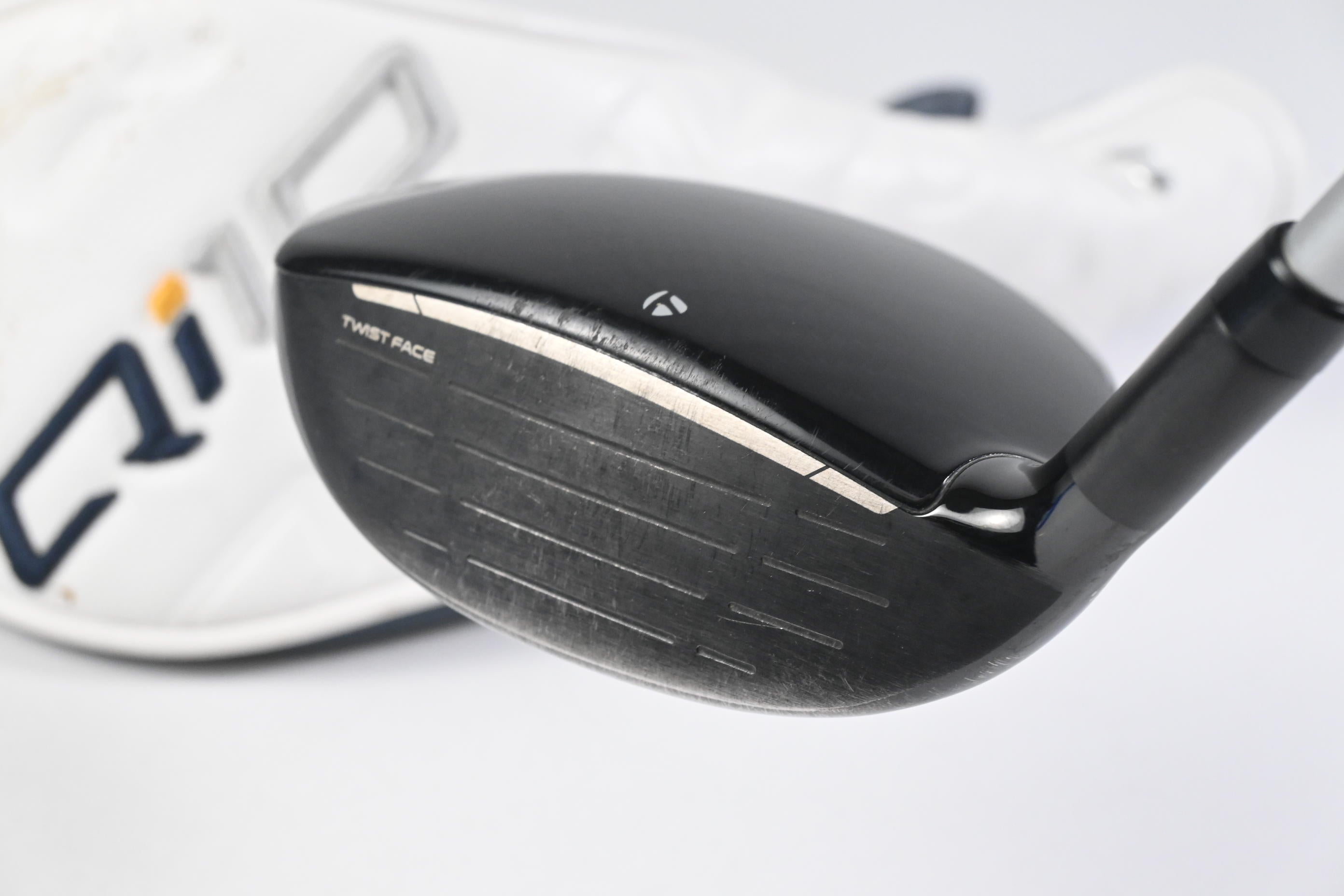 Ladies Taylormade Qi10 Max #5 Wood / 19 Degree / Ladies Flex Fujikura Speeder 40