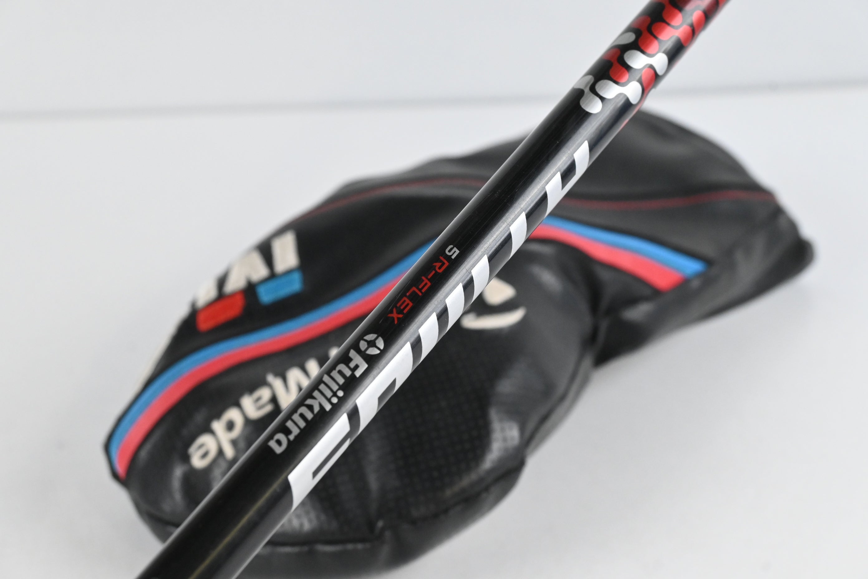 Taylormade M4 Driver / 9.5 Degree / Regular Flex Fujikura Atmos Red 5 Shaft