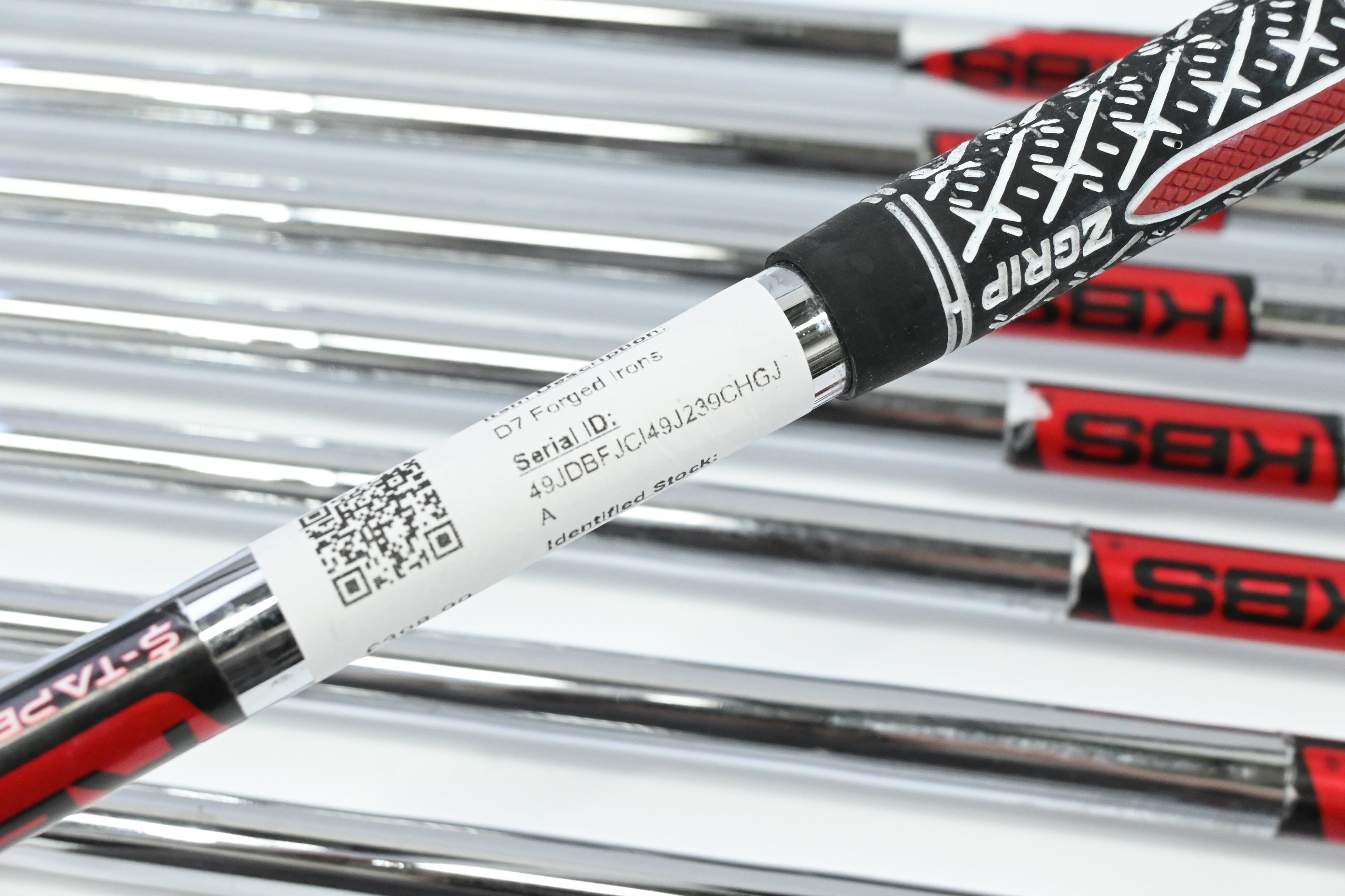 Wilson D7 Forged Irons / 4-PW+GW / Regular Flex KBS $-Taper Lite 95 Shafts