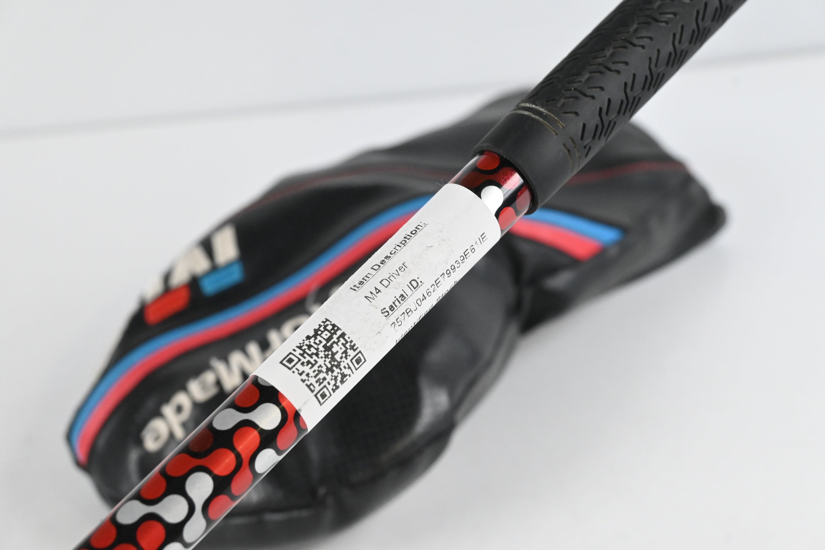 Taylormade M4 Driver / 9.5 Degree / Regular Flex Fujikura Atmos Red 5 Shaft