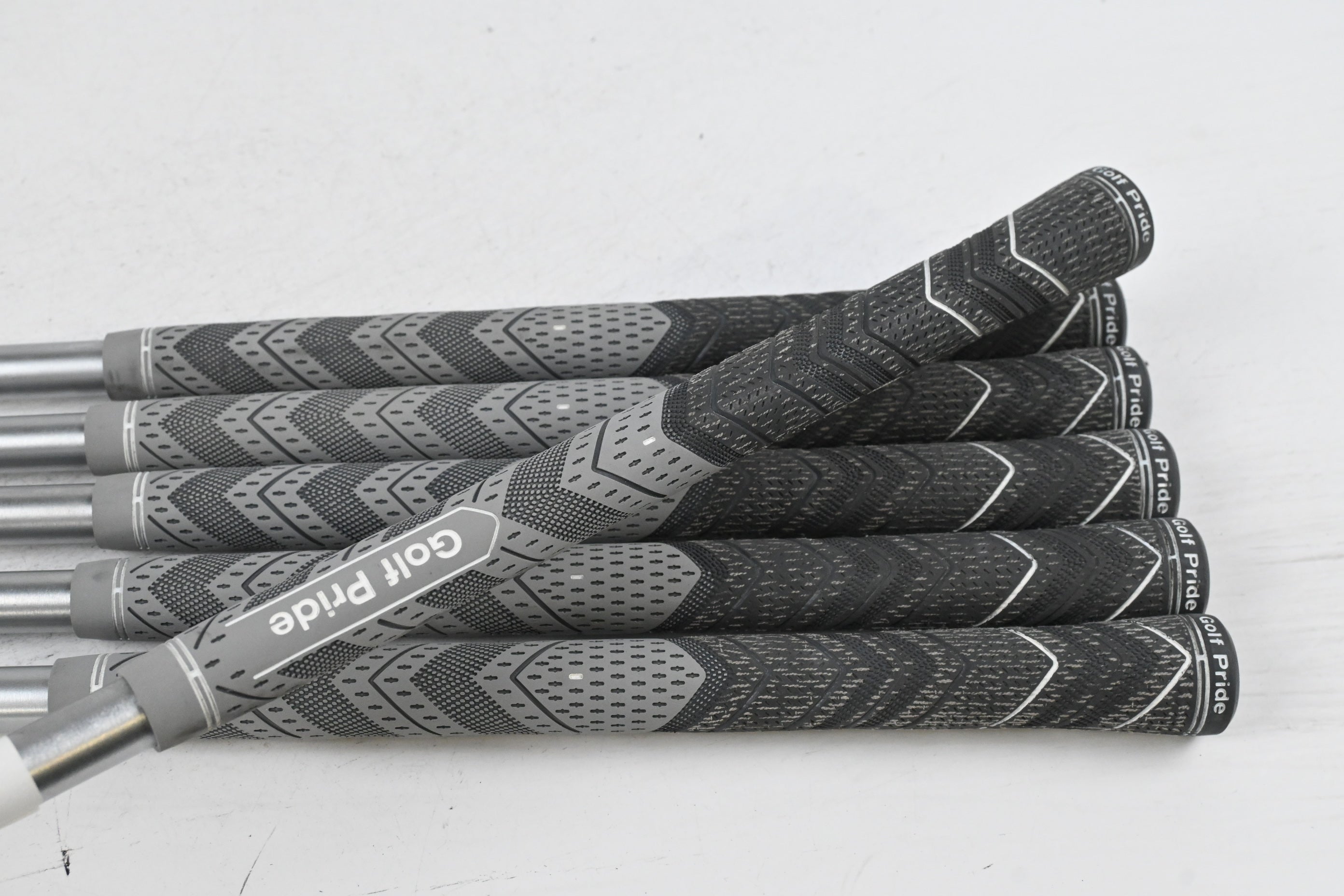 Mizuno JPX 925 Hot Metal Pro Irons / 5-PW / Stiff Flex KBS Tour C-Taper 120