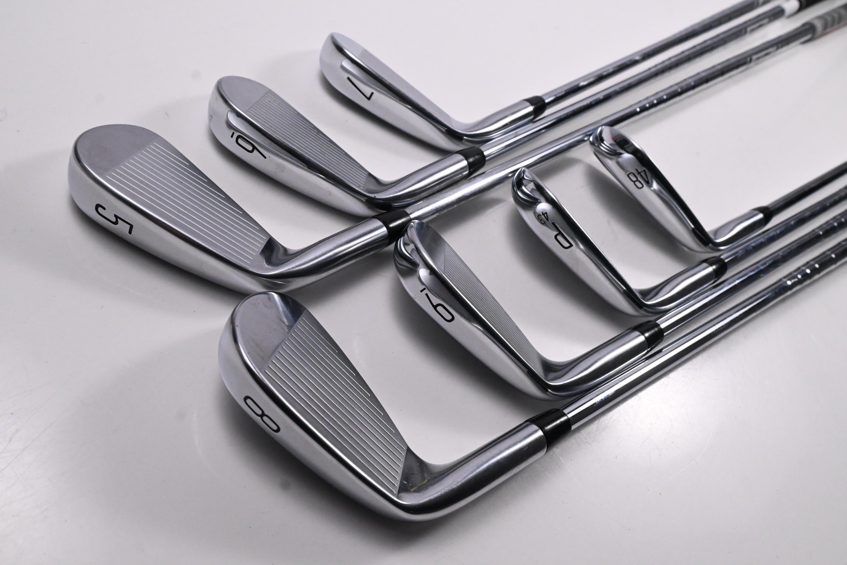 Titleist T200 2023 Irons / 5-PW+48° / Stiff Flex AMT Black S300 Shafts