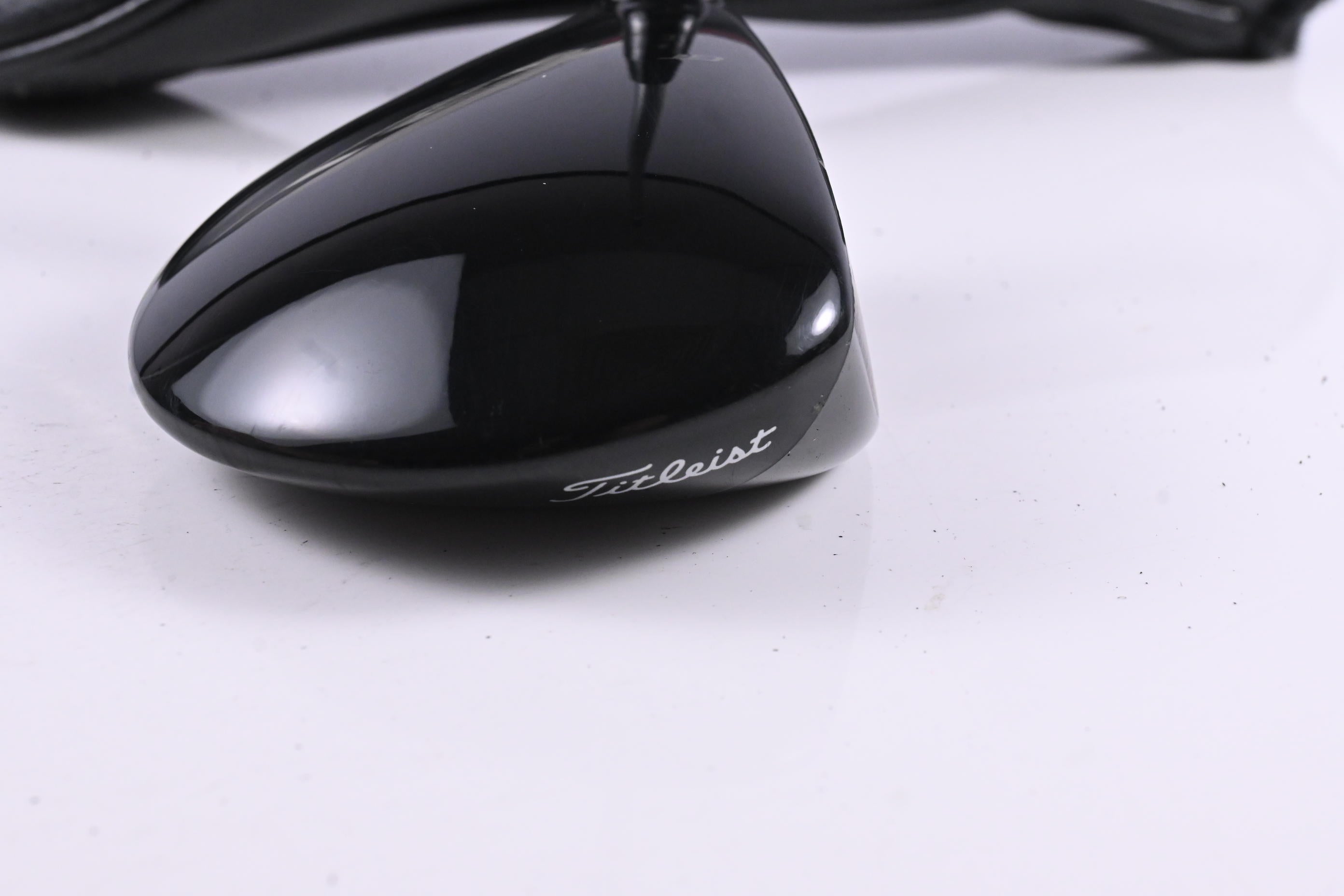 Titleist GT3 #3 Wood / 15 Degree / Stiff Flex Diamana Thump Flower Band 75 Shaft