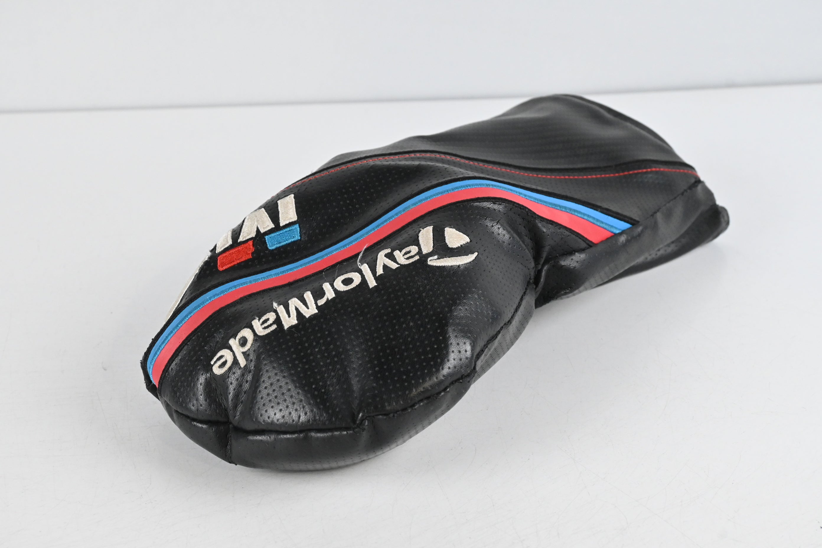 Taylormade M4 Driver / 9.5 Degree / Regular Flex Fujikura Atmos Red 5 Shaft
