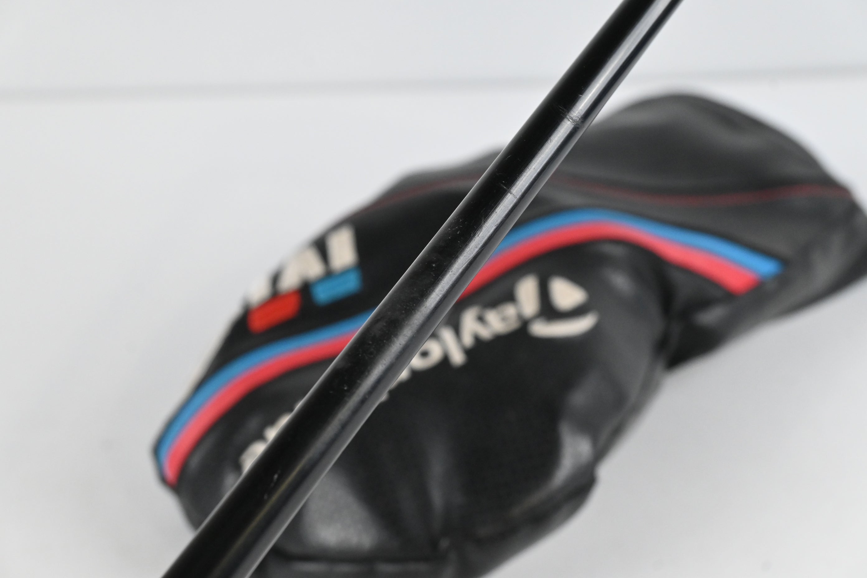 Taylormade M4 Driver / 9.5 Degree / Regular Flex Fujikura Atmos Red 5 Shaft