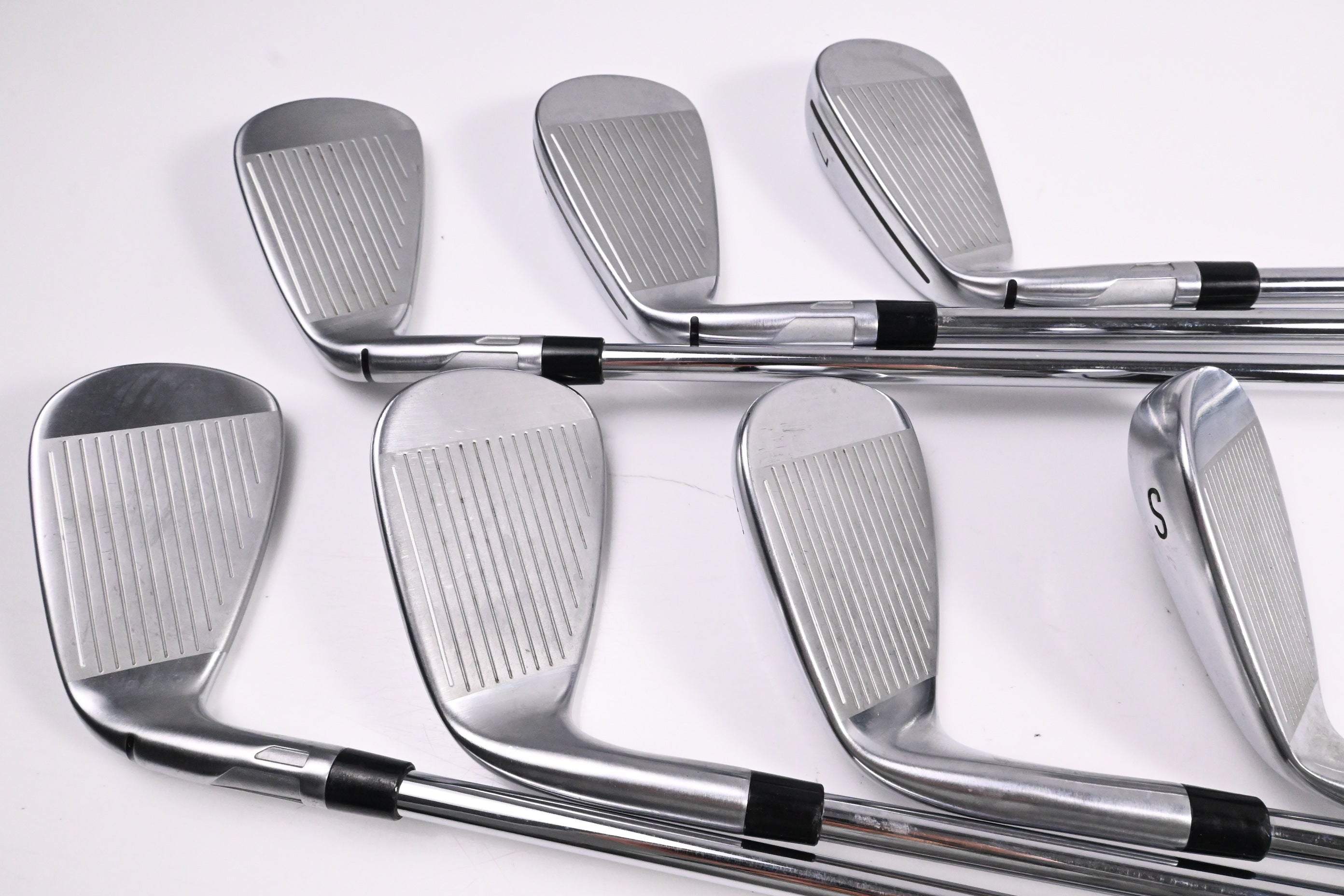 Taylormade Qi Irons / 5-PW+SW / Stiff Flex KBS MAX MT 85 Shafts