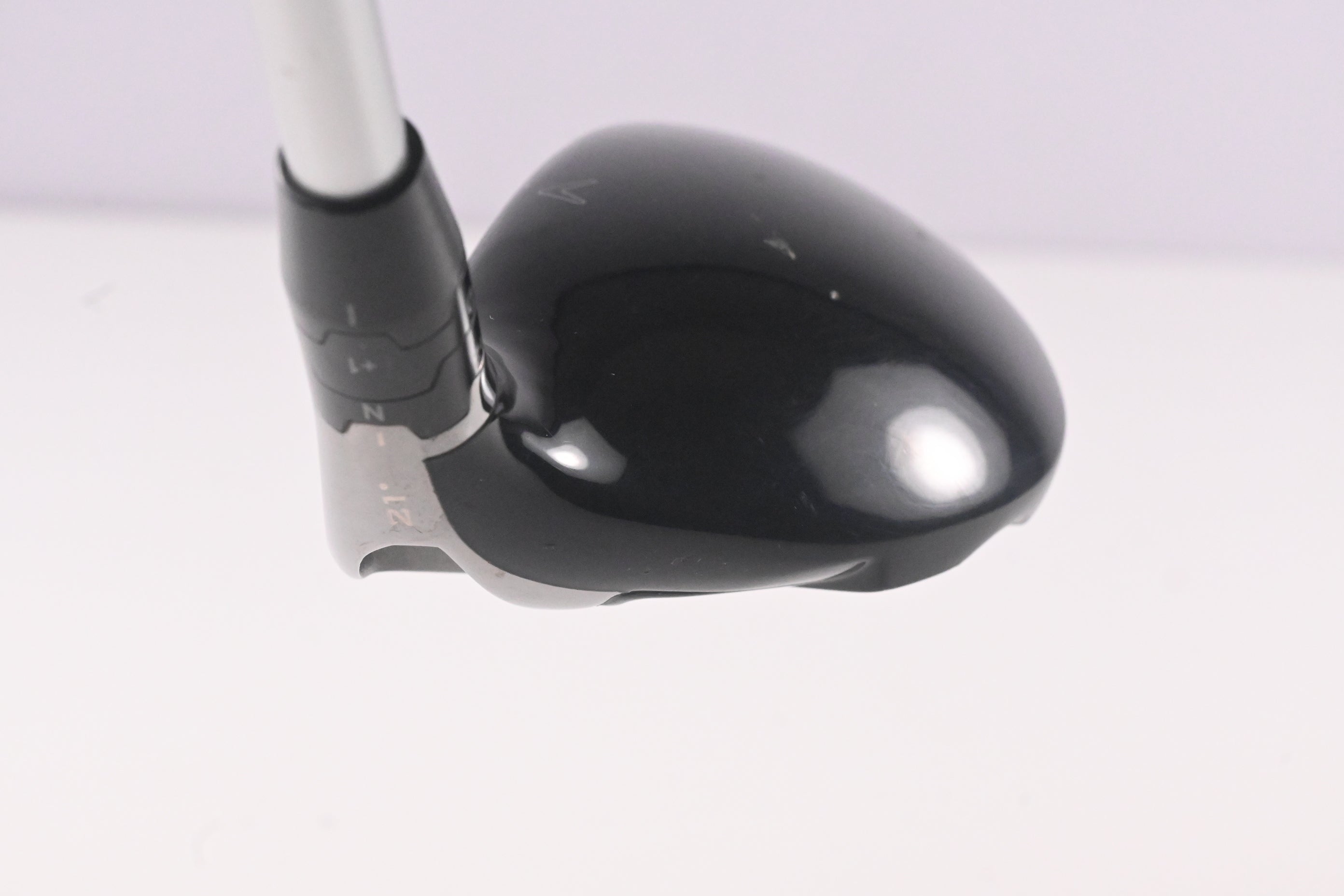 Callaway Paradym X #4 Hybrid / 21 Degree / Senior Flex Aldila Ascent PL 50 Shaft