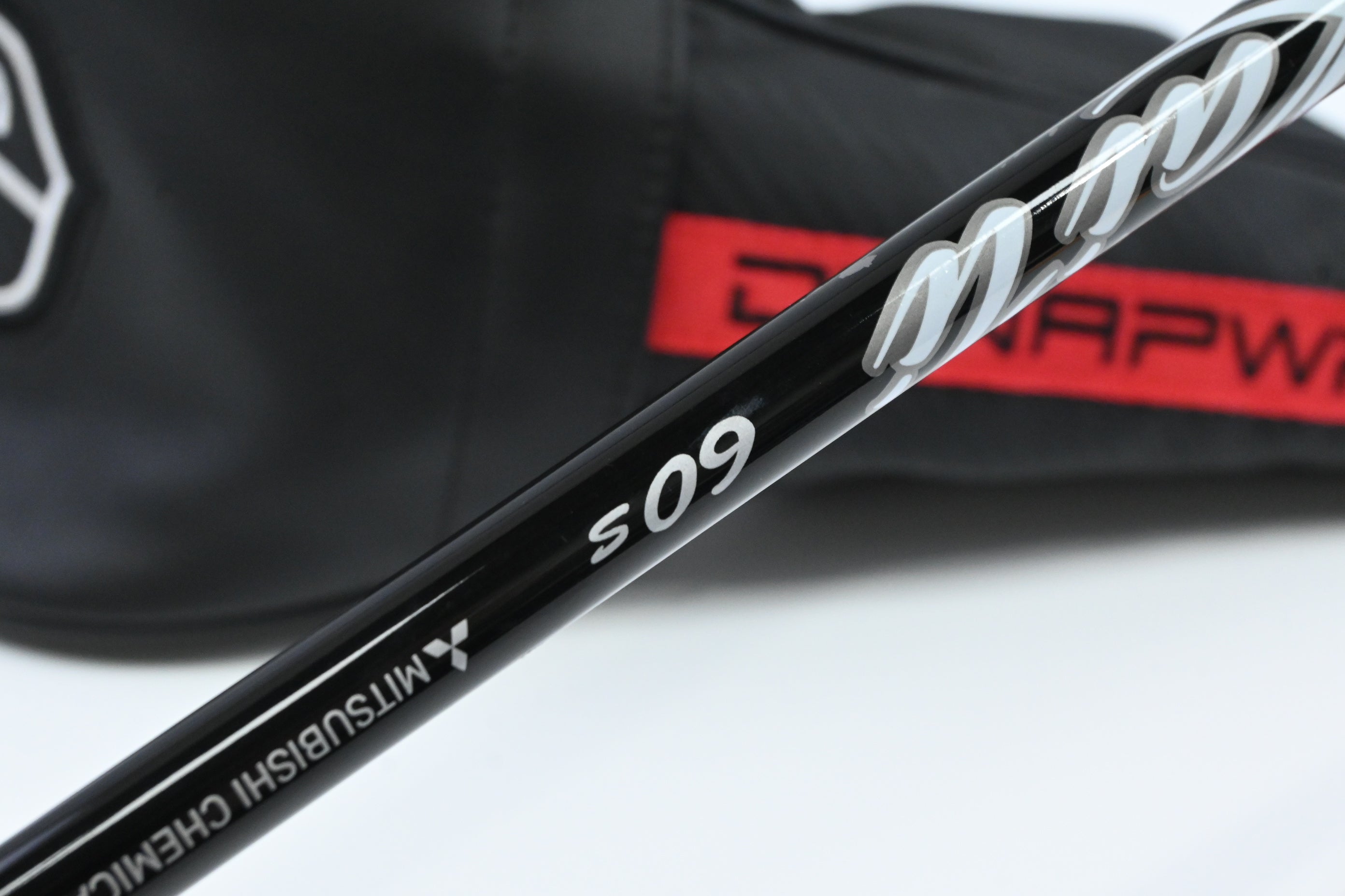 Wilson Dynapower Carbon 2023 Driver / 12 Degree / Stiff Flex Kai'li White 60