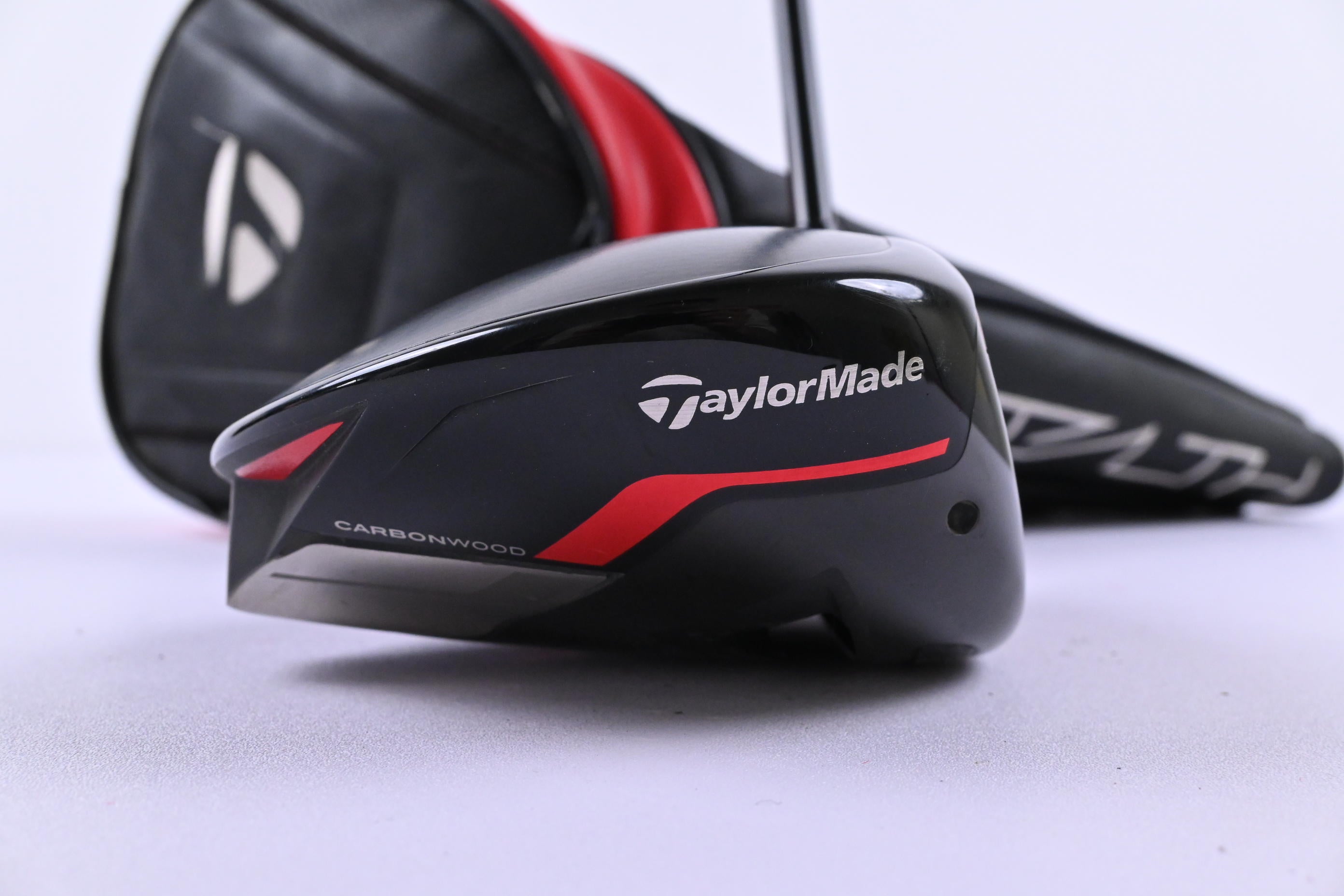 Taylormade Stealth Plus Driver / 9 Degree / Regular Flex HZRDUS Smoke Red RDX 60