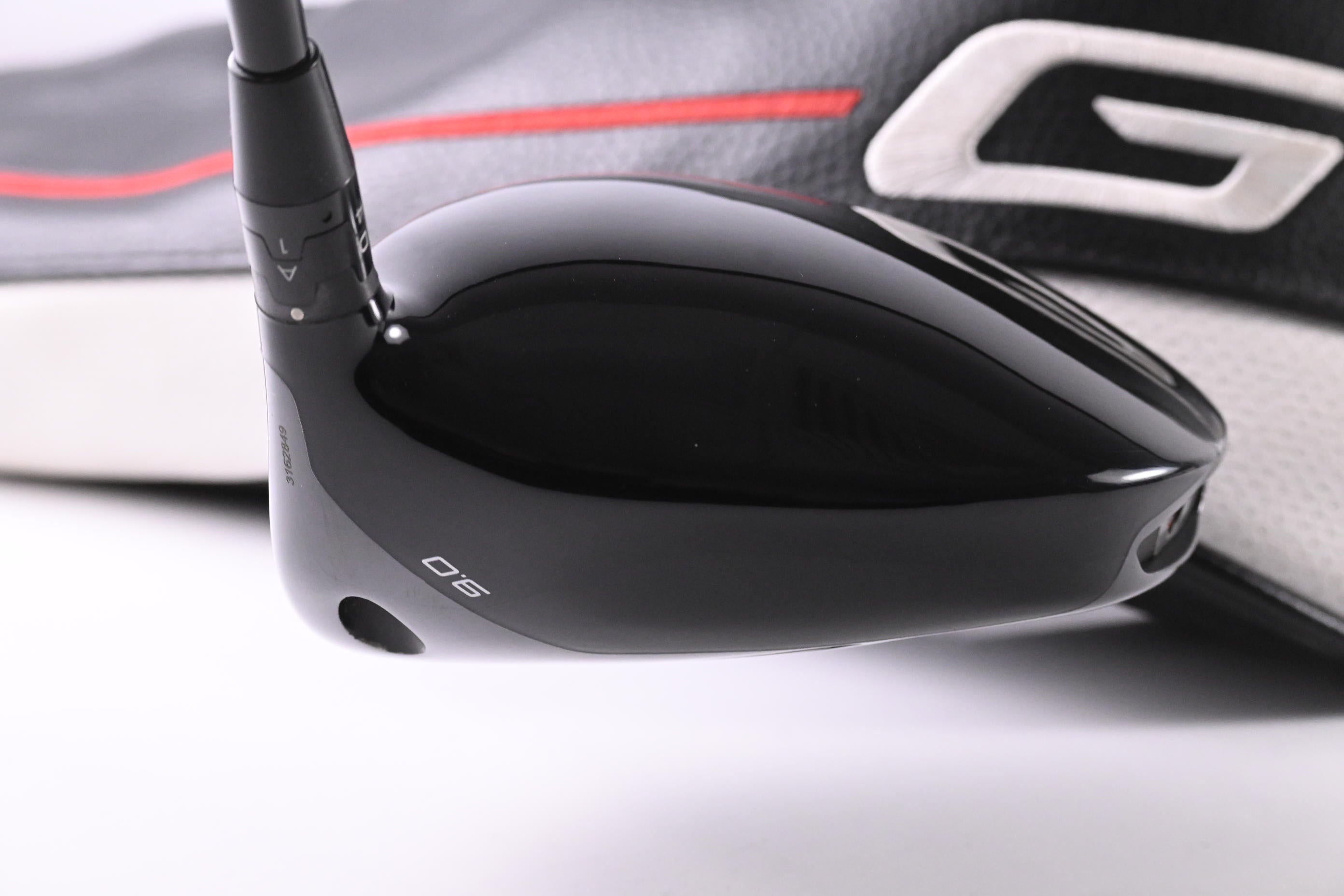 Titleist GT2 Driver / 9 Degree / Stiff Flex Tensei AV Blue 55 Shaft