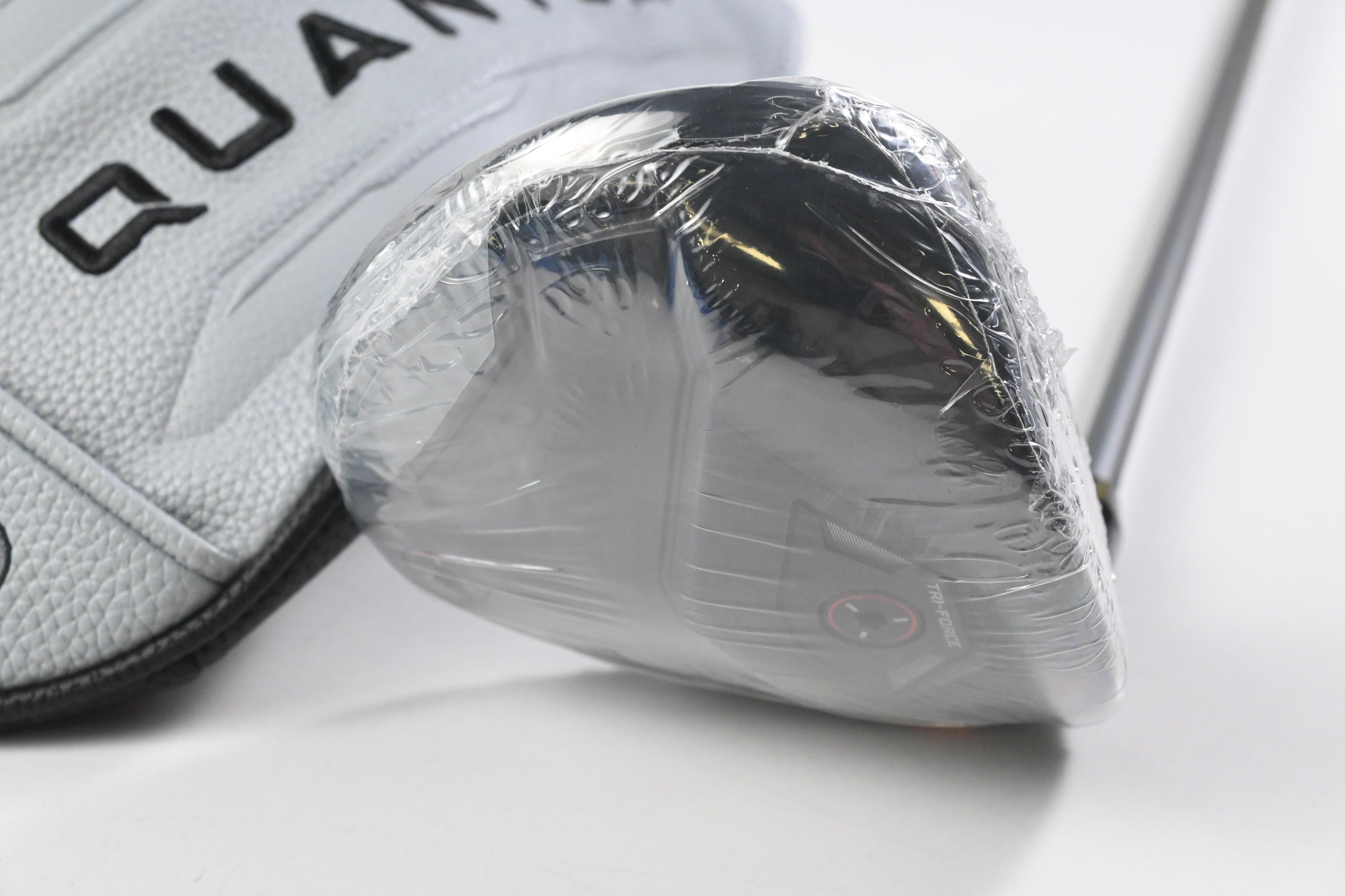 Callaway Quantum Mini Driver / 13.5 Degree / Stiff Flex Denali Frost Silver 60