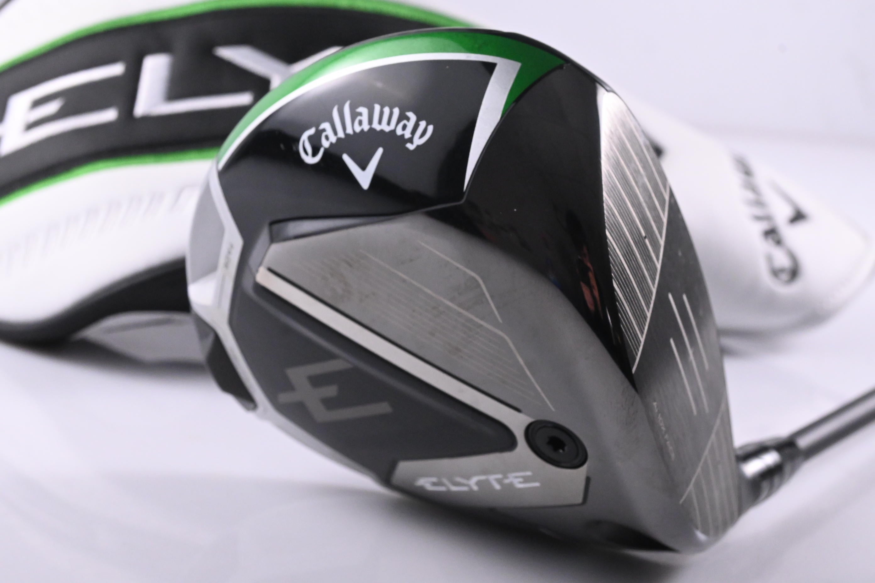 Callaway Elyte Driver / 10.5 Degree / Regular Flex Vanquish 4 Shaft