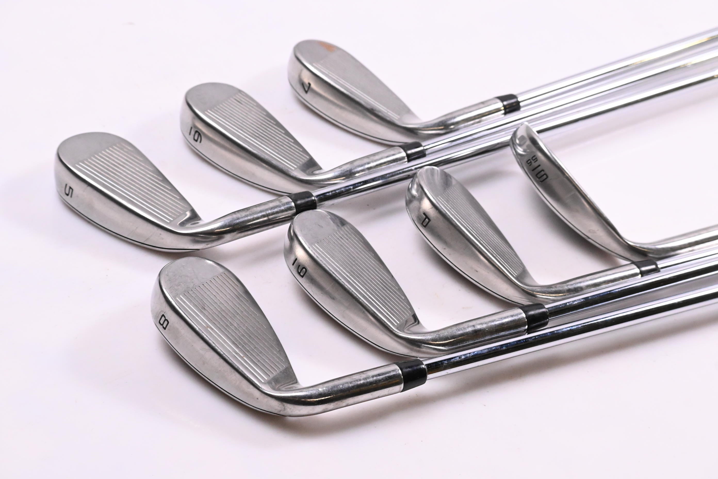 Callaway Rogue ST Max Irons / 5-PW+SW / Regular Flex Elevate MPH 95 Shafts