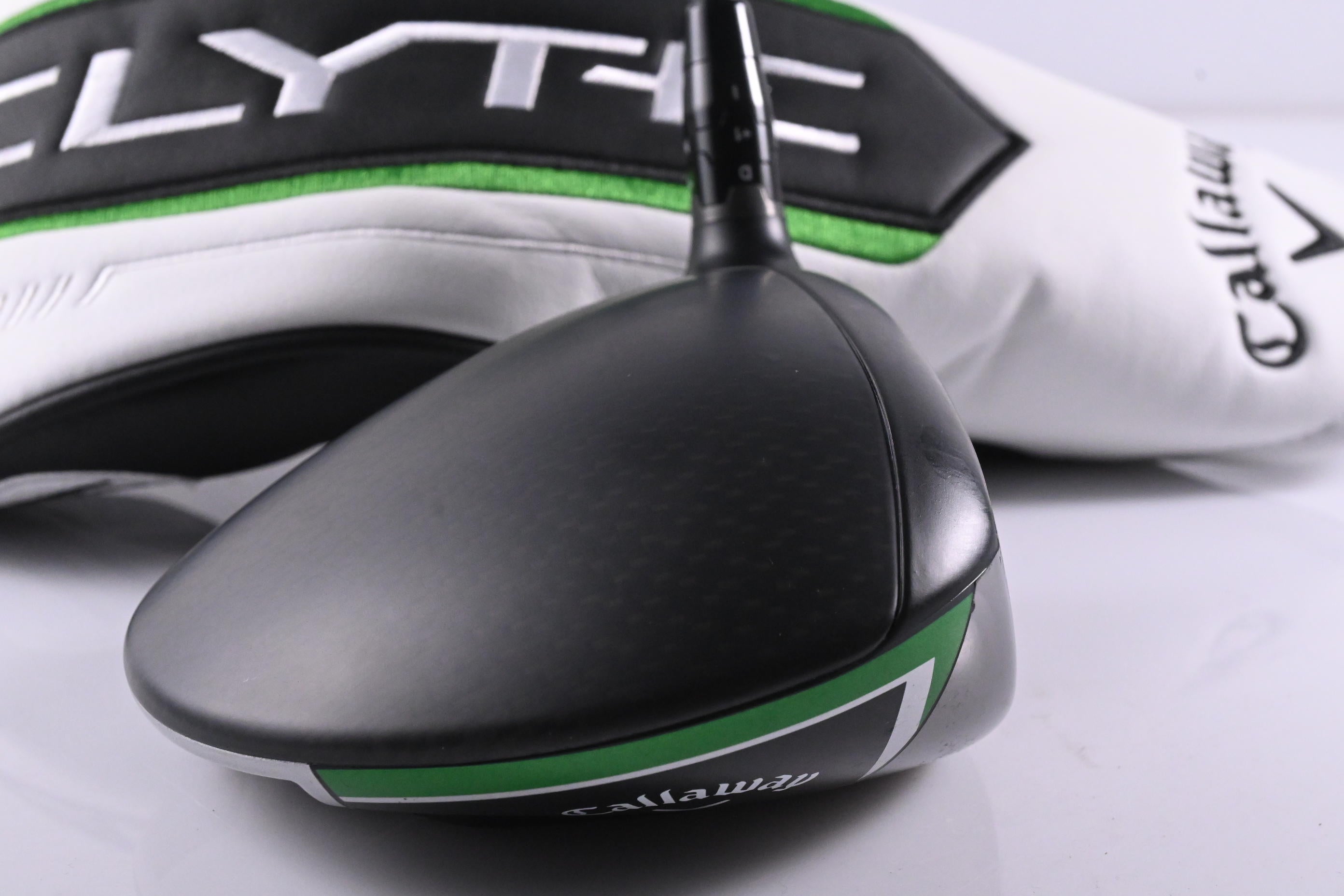 Callaway Elyte Driver / 10.5 Degree / Regular Flex Vanquish 4 Shaft
