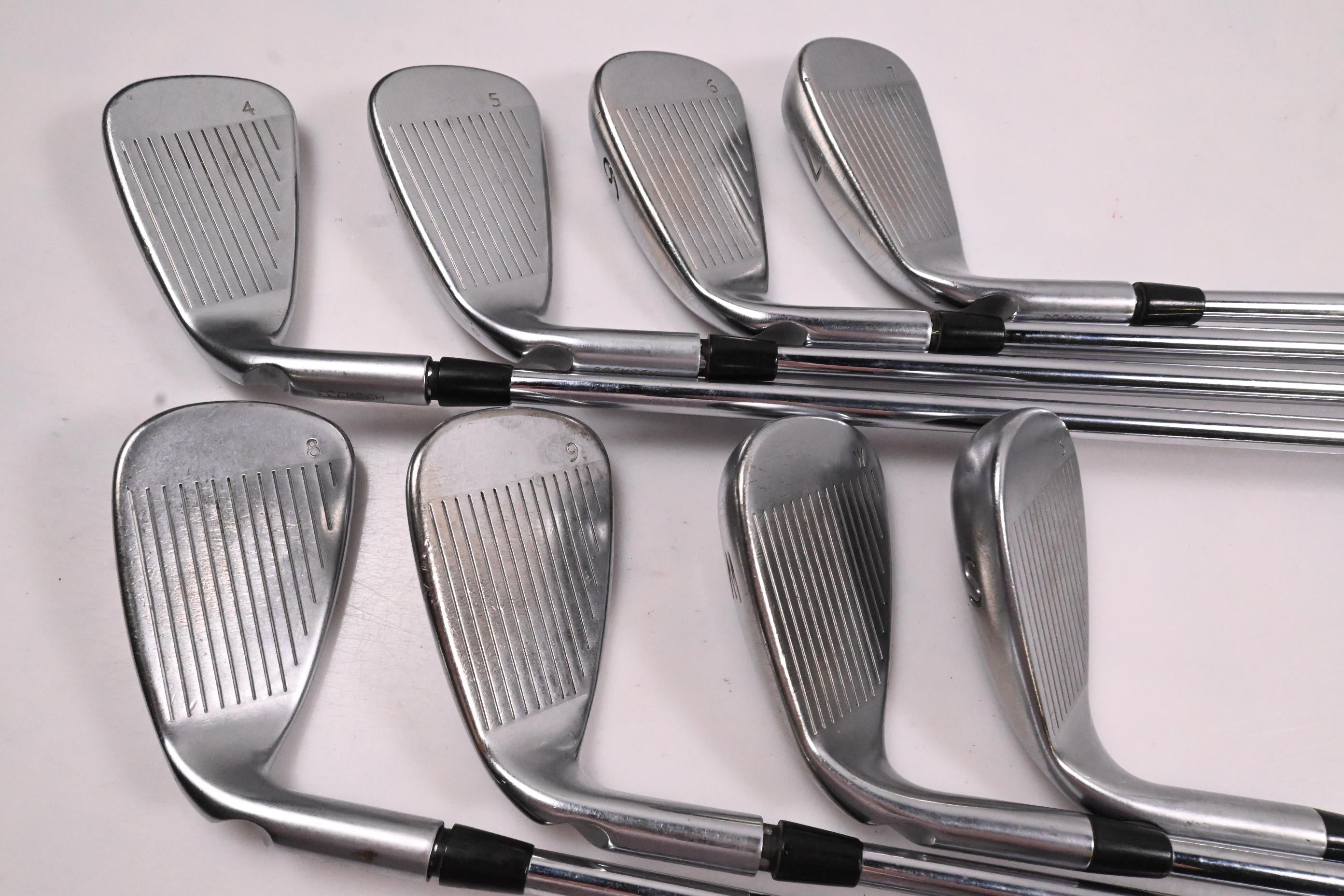 Ping G400 Irons / 4-PW+SW / Green Dot / Regular Flex Ping AWT 2.0 Shafts