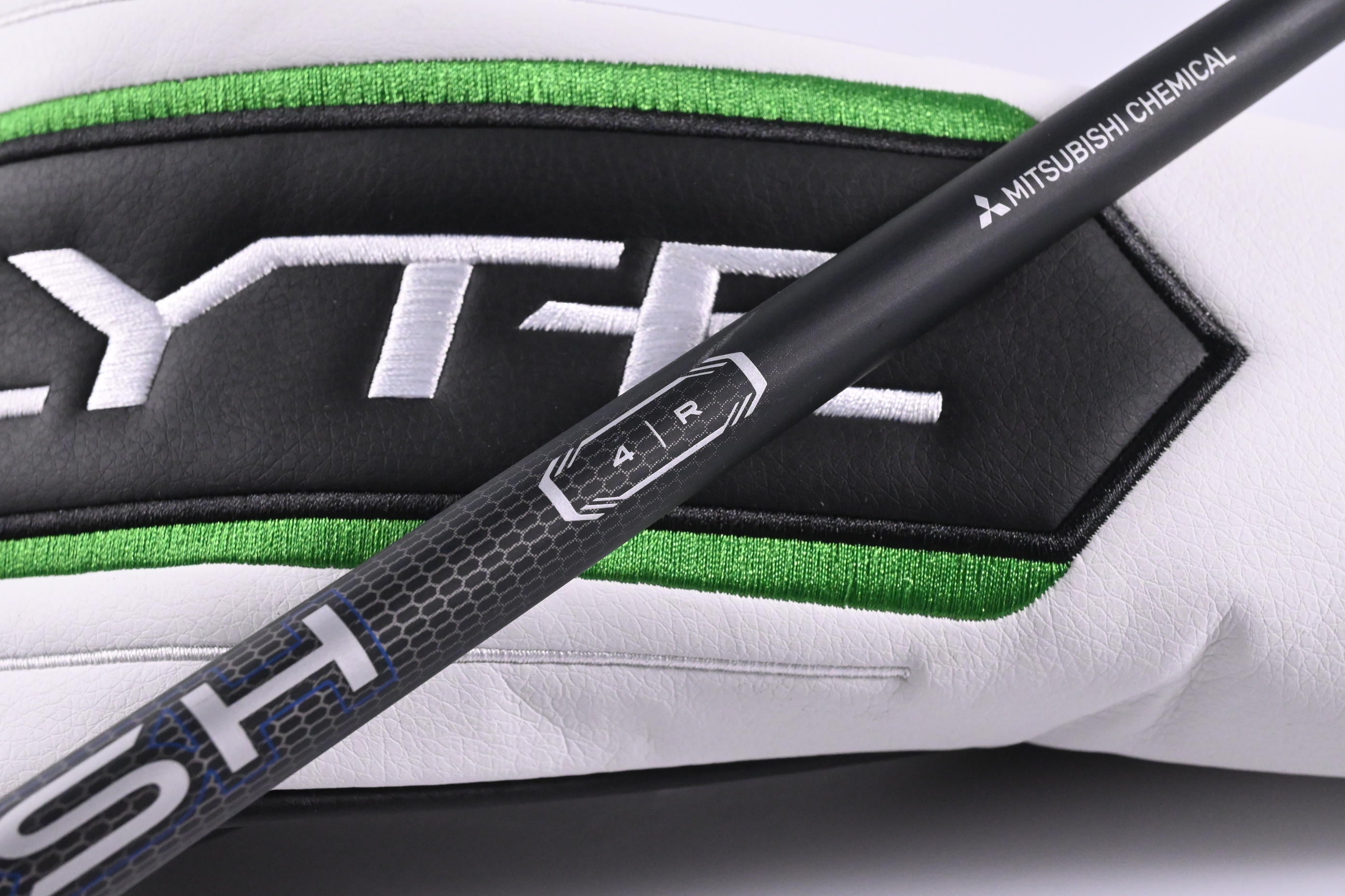 Callaway Elyte Driver / 10.5 Degree / Regular Flex Vanquish 4 Shaft