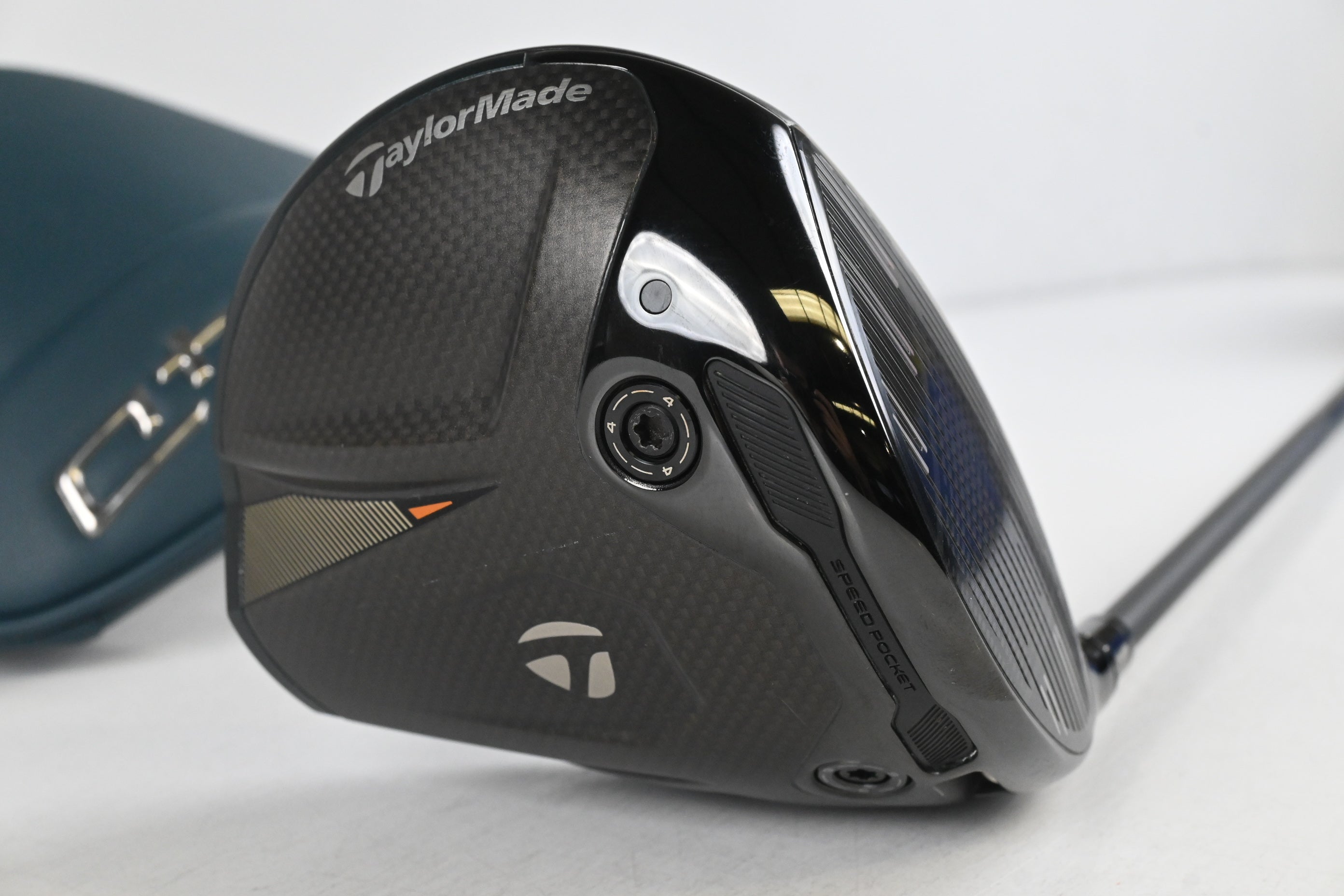 Taylormade Qi4D Driver / 9 Degree / Stiff Flex Reax Blue 50 Shaft