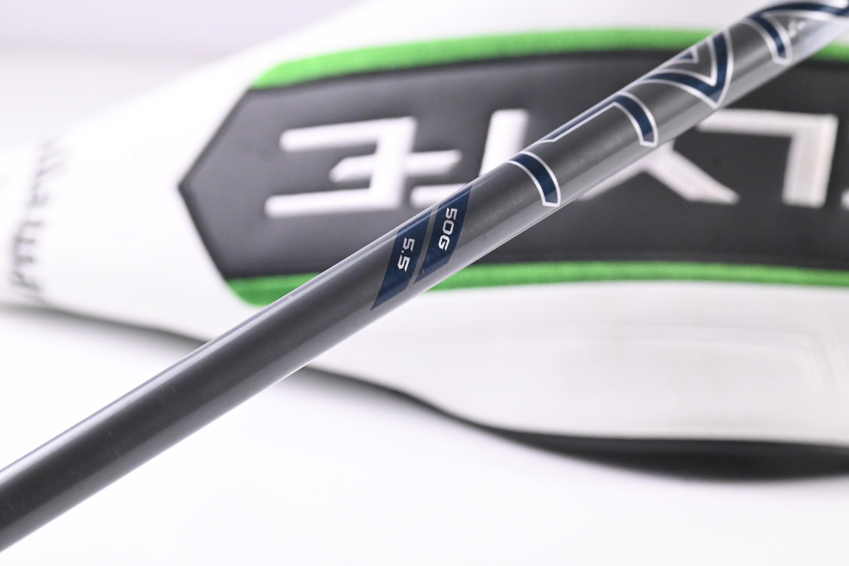 Callaway Elyte X Driver / 10.5 Degree / Regular Flex Denali Charcoal 50 Shaft