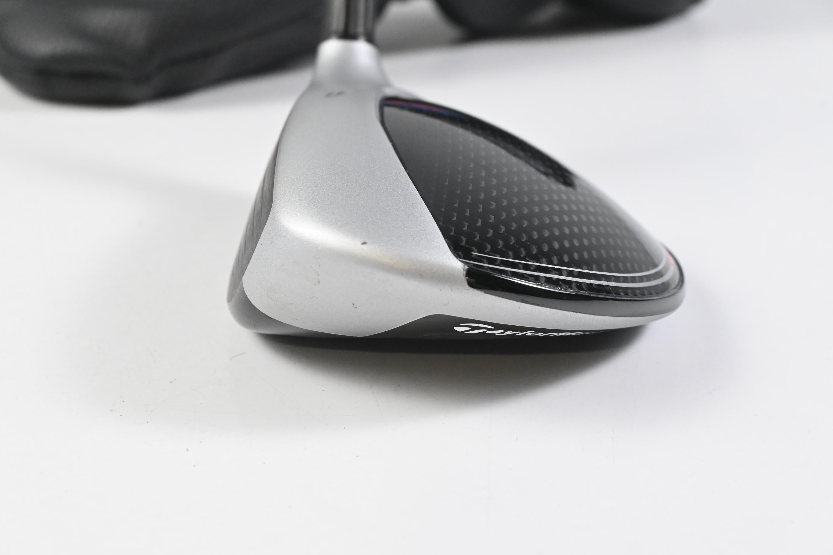 Left Hand Taylormade M4 #5 Wood / 18 Degree / Regular Flex Fujikura Atmos Red 5
