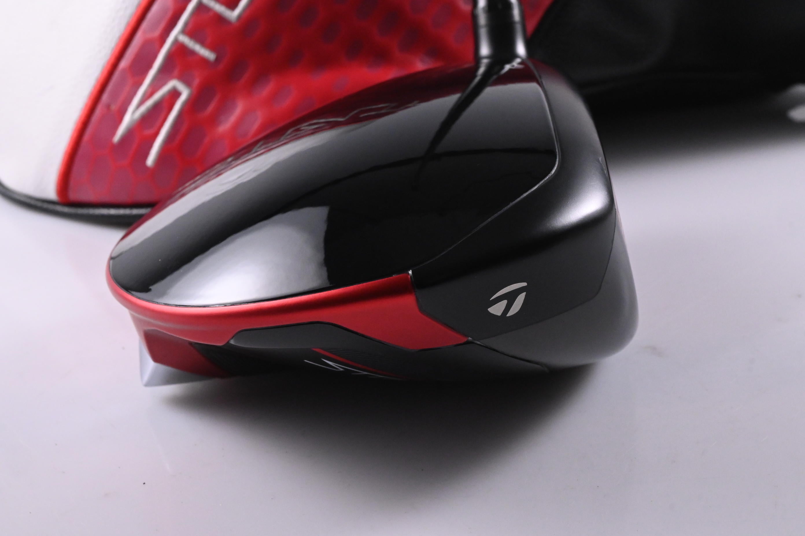 Taylormade Stealth 2 Driver / 9 Degree / Regular Flex Kai`li Red 60 Shaft