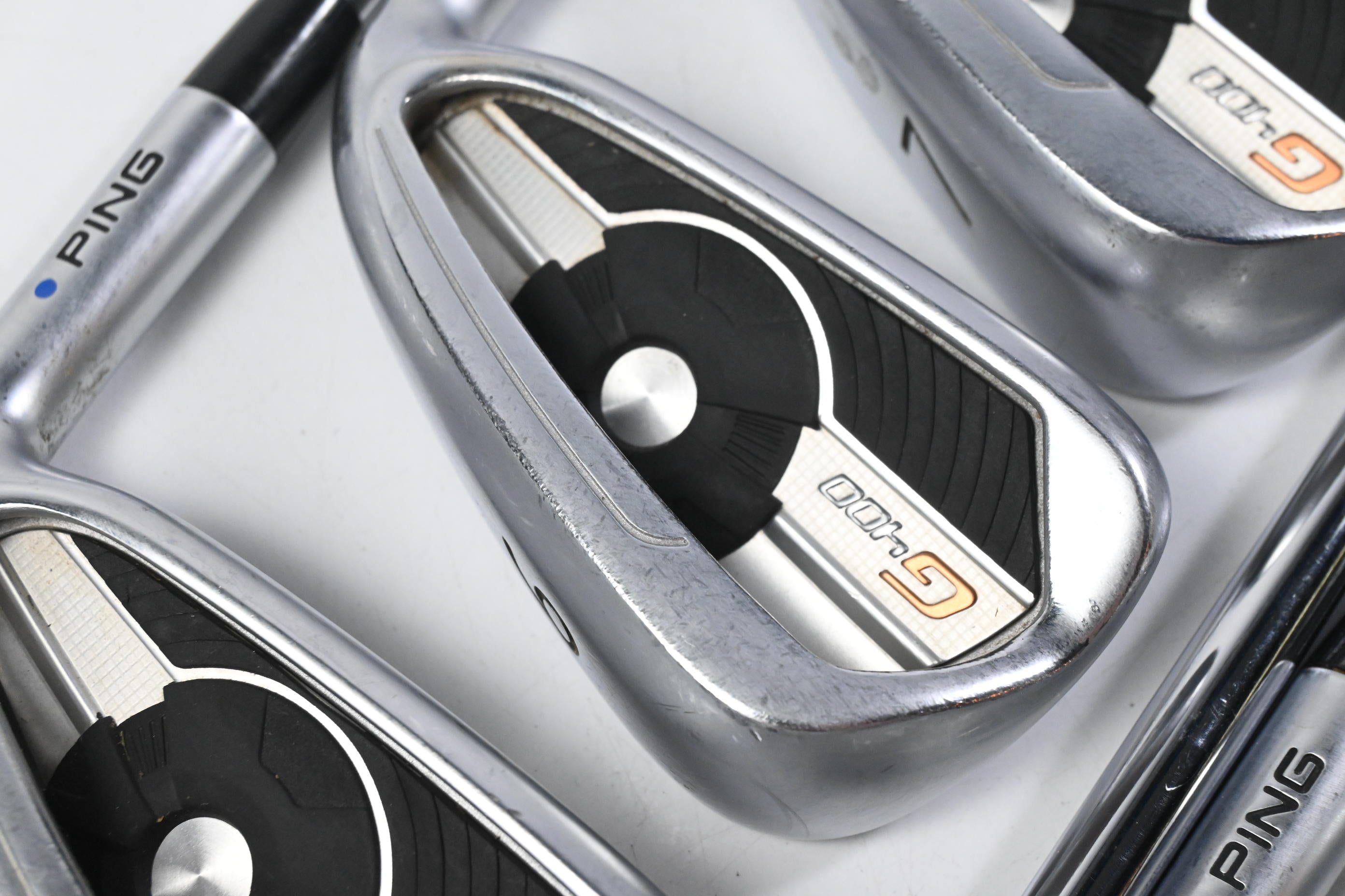 Ping G400 Irons / 5-PW+GW+SW+LW / Regular Flex Ping AWT 2.0 Shafts
