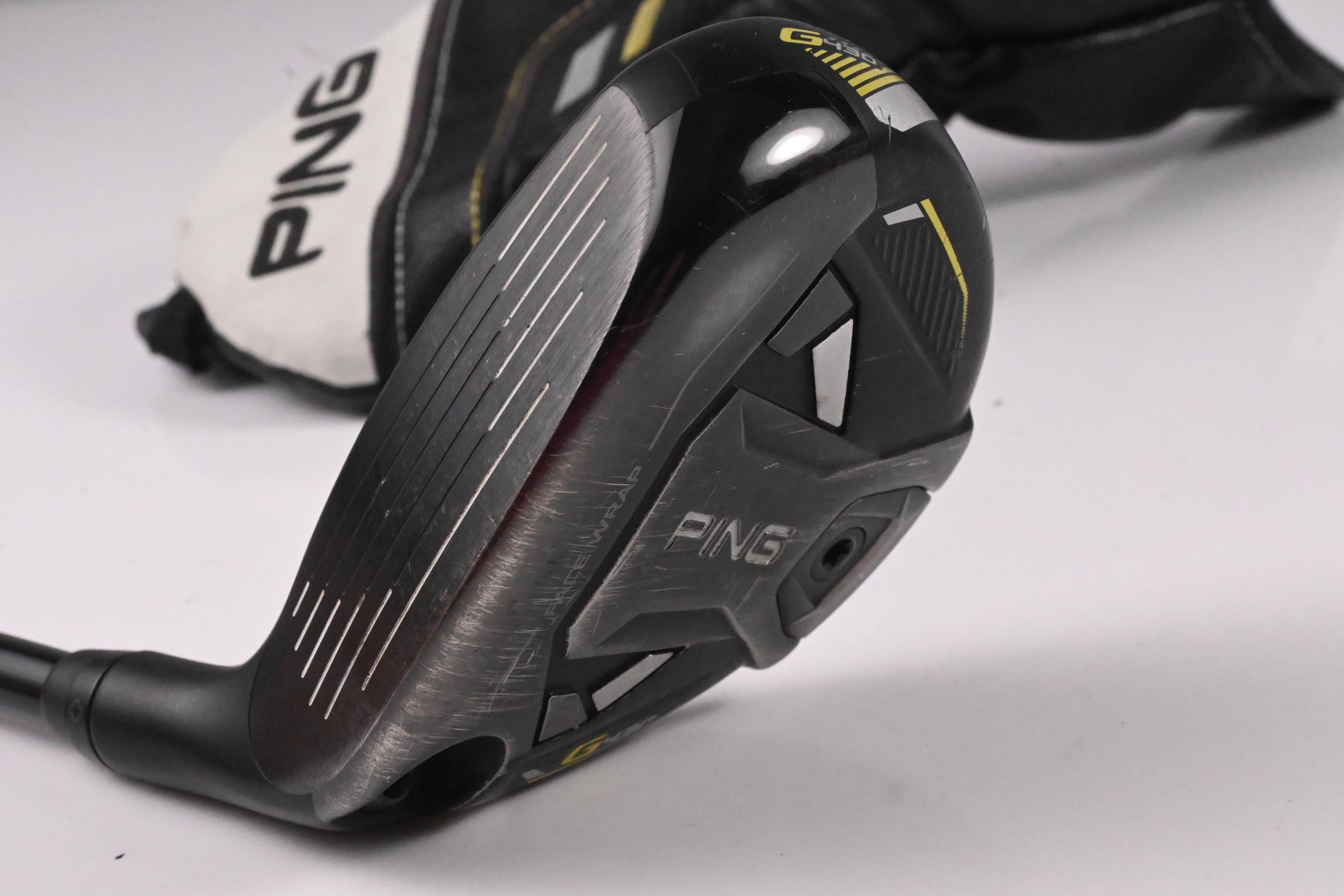 Left Hand Ping G430 #3 Hybrid / 19 Degree / Stiff Flex HZRDUS Smoke RDX Red 80