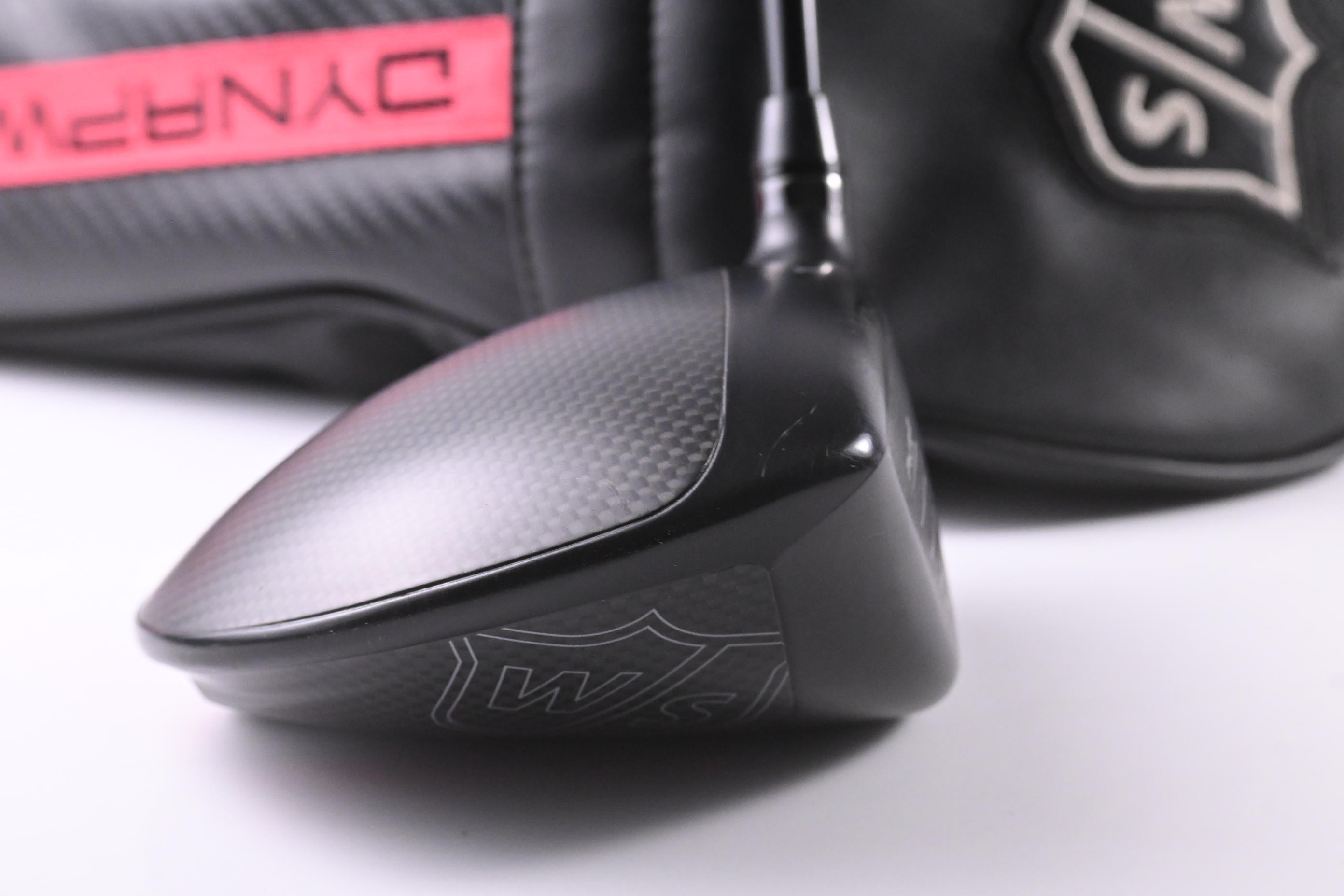 Wilson Dynapower Carbon 2023 Driver / 10.5 Degree / Regular Flex HZRDUS Smoke