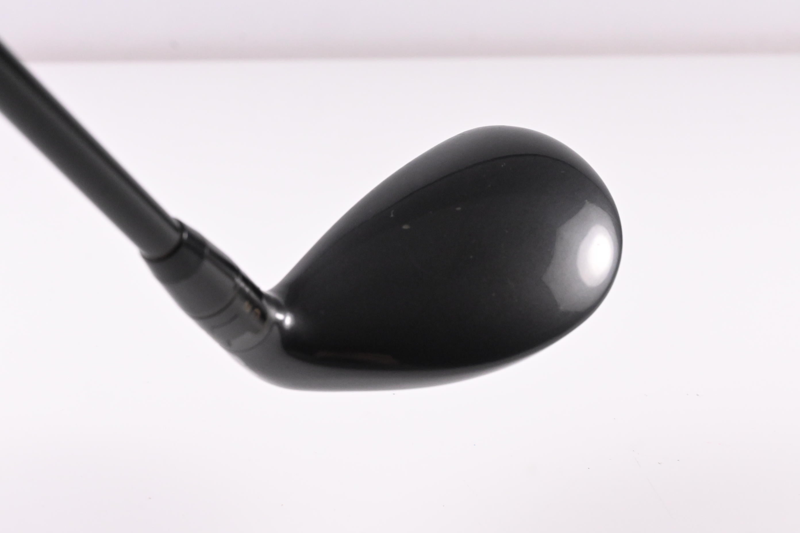 Titleist 818 H1 #3 Hybrid / 19 Degree / Regular Flex Tensei CK Red 60 Shaft