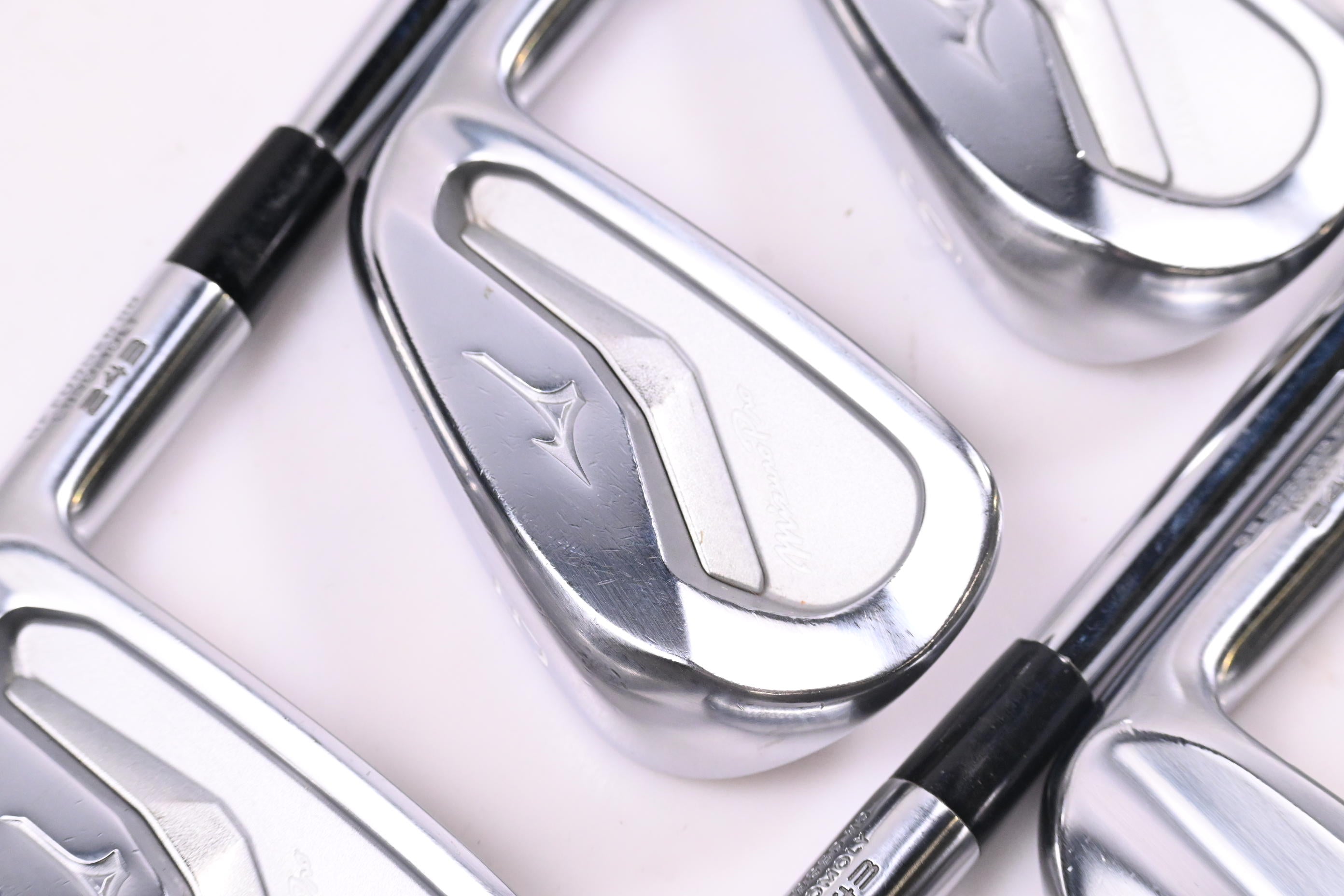 Mizuno Pro 243/241 Irons / 4-9i / X-Flex Dynamic Gold X100 Shafts