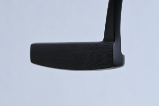 Cleveland Classic Collection Black 2 Putter / 35 Inch