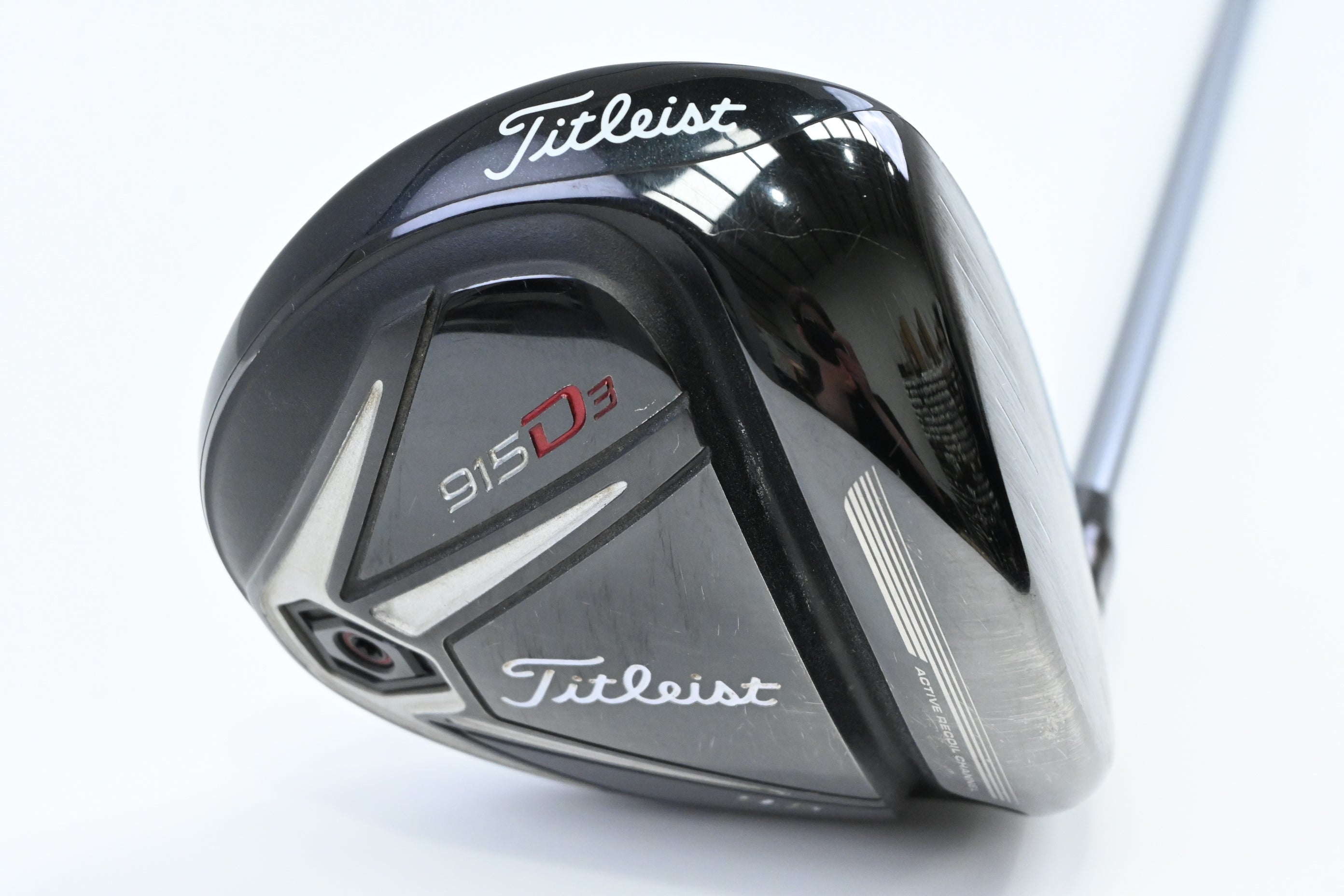 Titleist 915 D3 Driver / 9.5 Degree / X-Flex Fujikura Rombax Shaft
